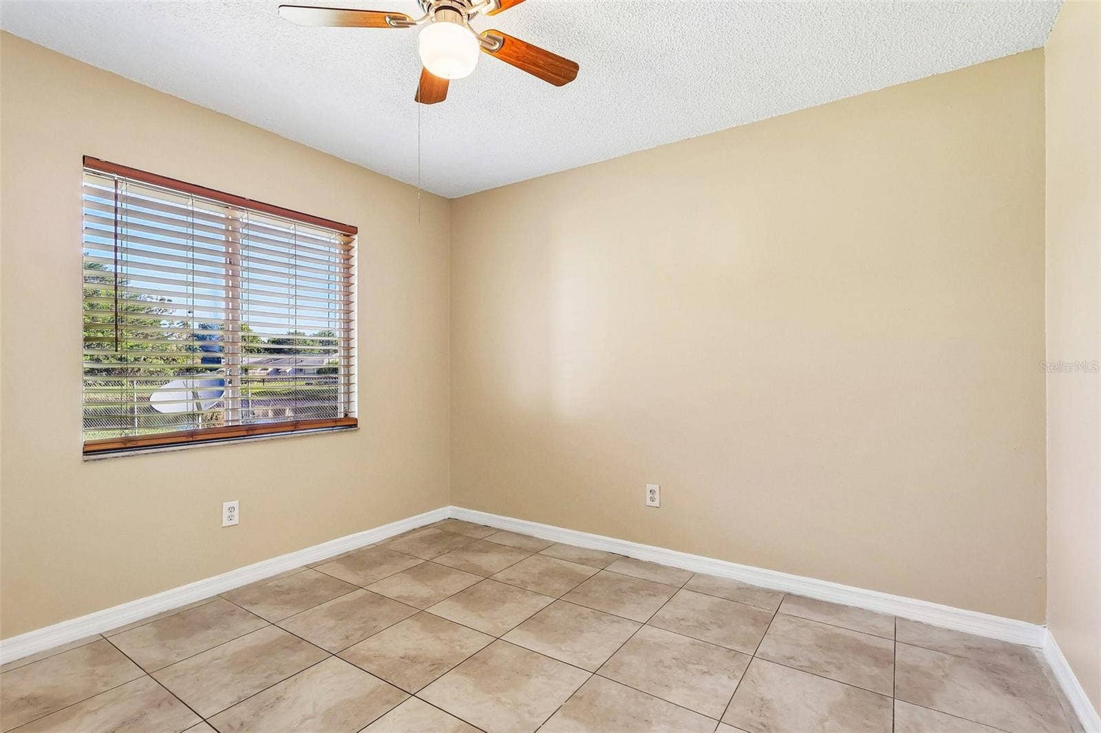 10031 PORTALE AVENUE, Orlando, FL 32825 Second Bedroom.