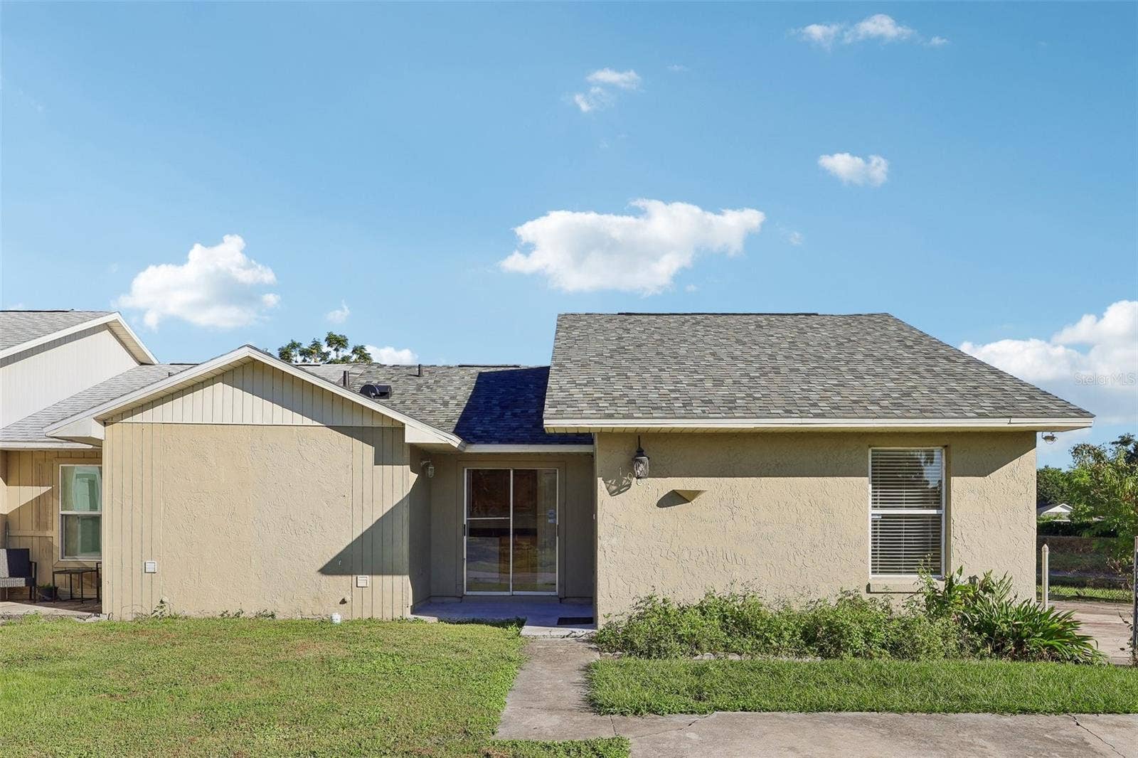 10031 PORTALE AVENUE, Orlando, FL 32825 **WELCOME HOME**
