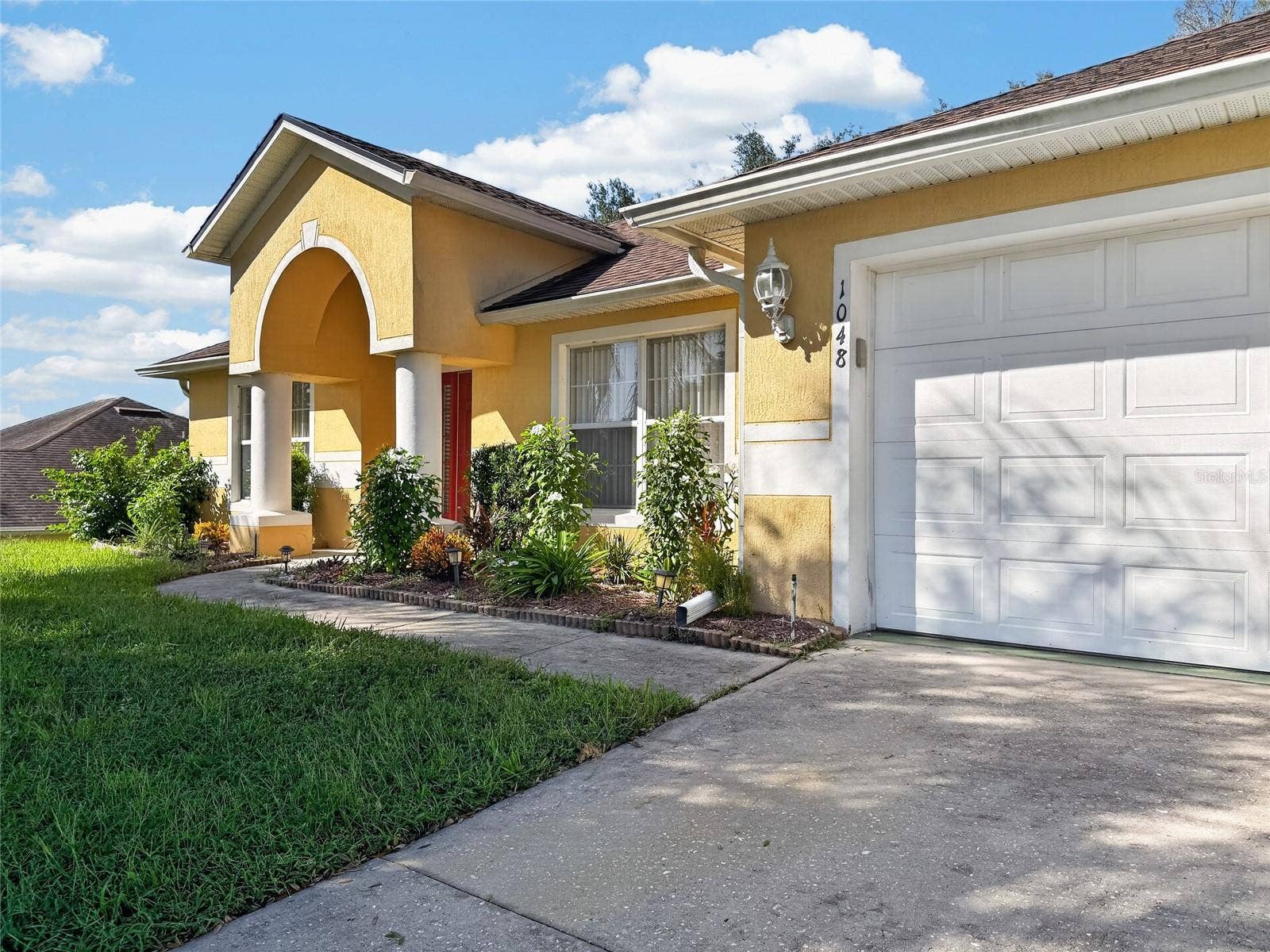 1048 HILL MOUNT DRIVE, Minneola, FL 34715 1048 HILL MOUNT DRIVE, Minneola, FL 34715