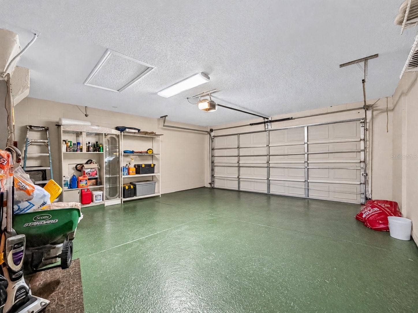 1048 HILL MOUNT DRIVE, Minneola, FL 34715 1048 HILL MOUNT DRIVE, Minneola, FL 34715