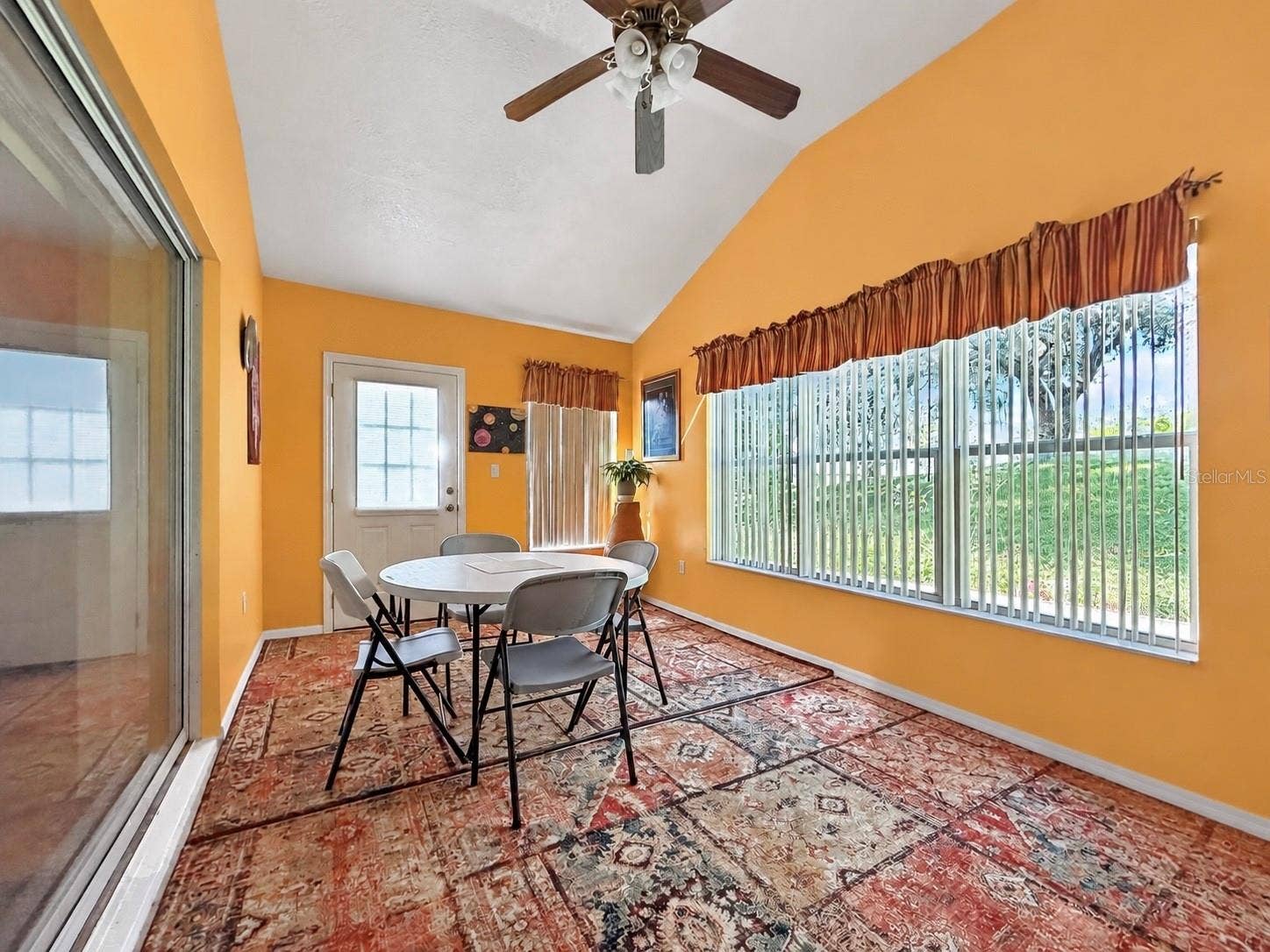1048 HILL MOUNT DRIVE, Minneola, FL 34715 1048 HILL MOUNT DRIVE, Minneola, FL 34715