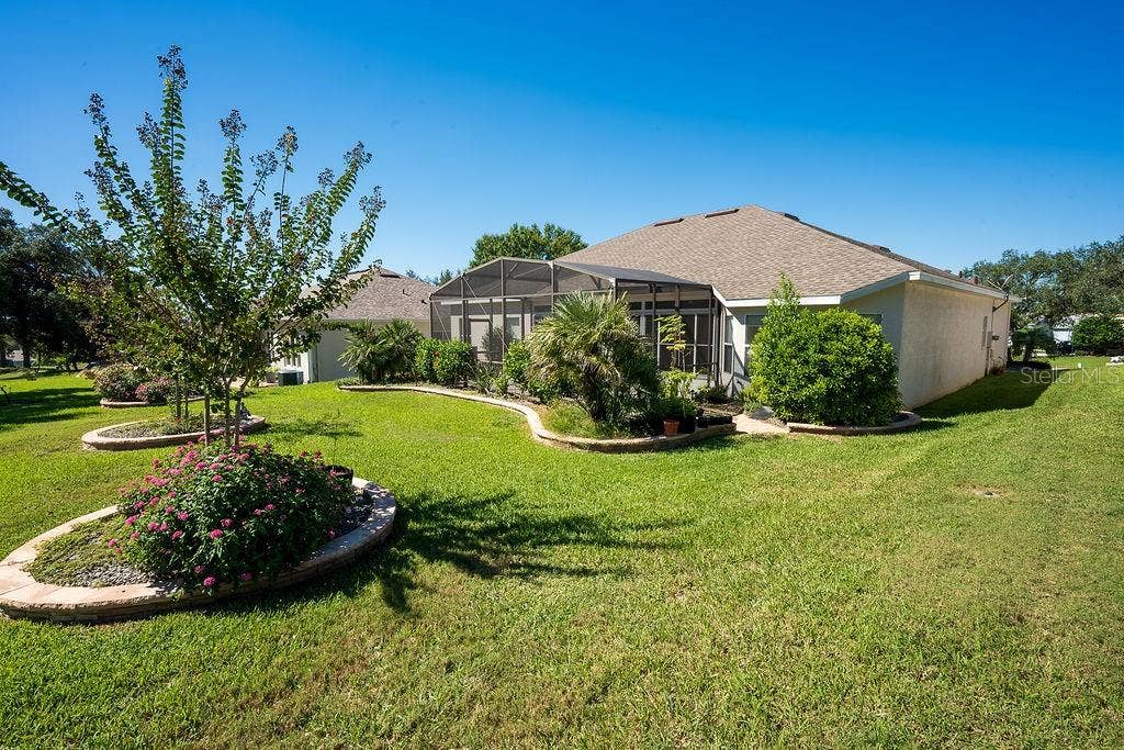 4608 NOTTOWAY DRIVE, Leesburg, FL 34748 4608 NOTTOWAY DRIVE, Leesburg, FL 34748