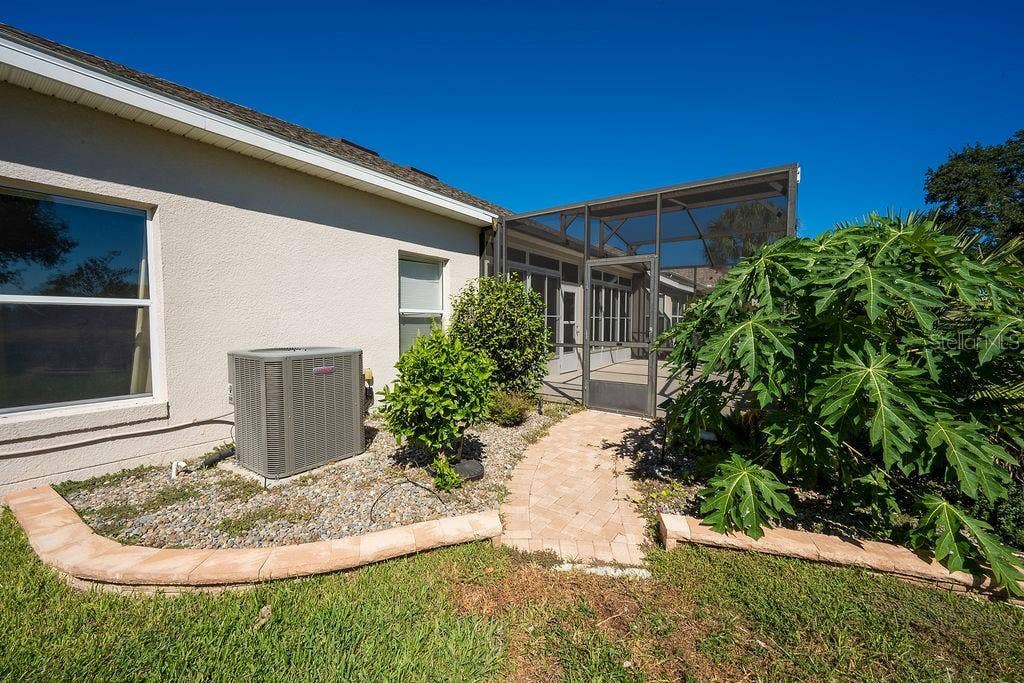4608 NOTTOWAY DRIVE, Leesburg, FL 34748 4608 NOTTOWAY DRIVE, Leesburg, FL 34748