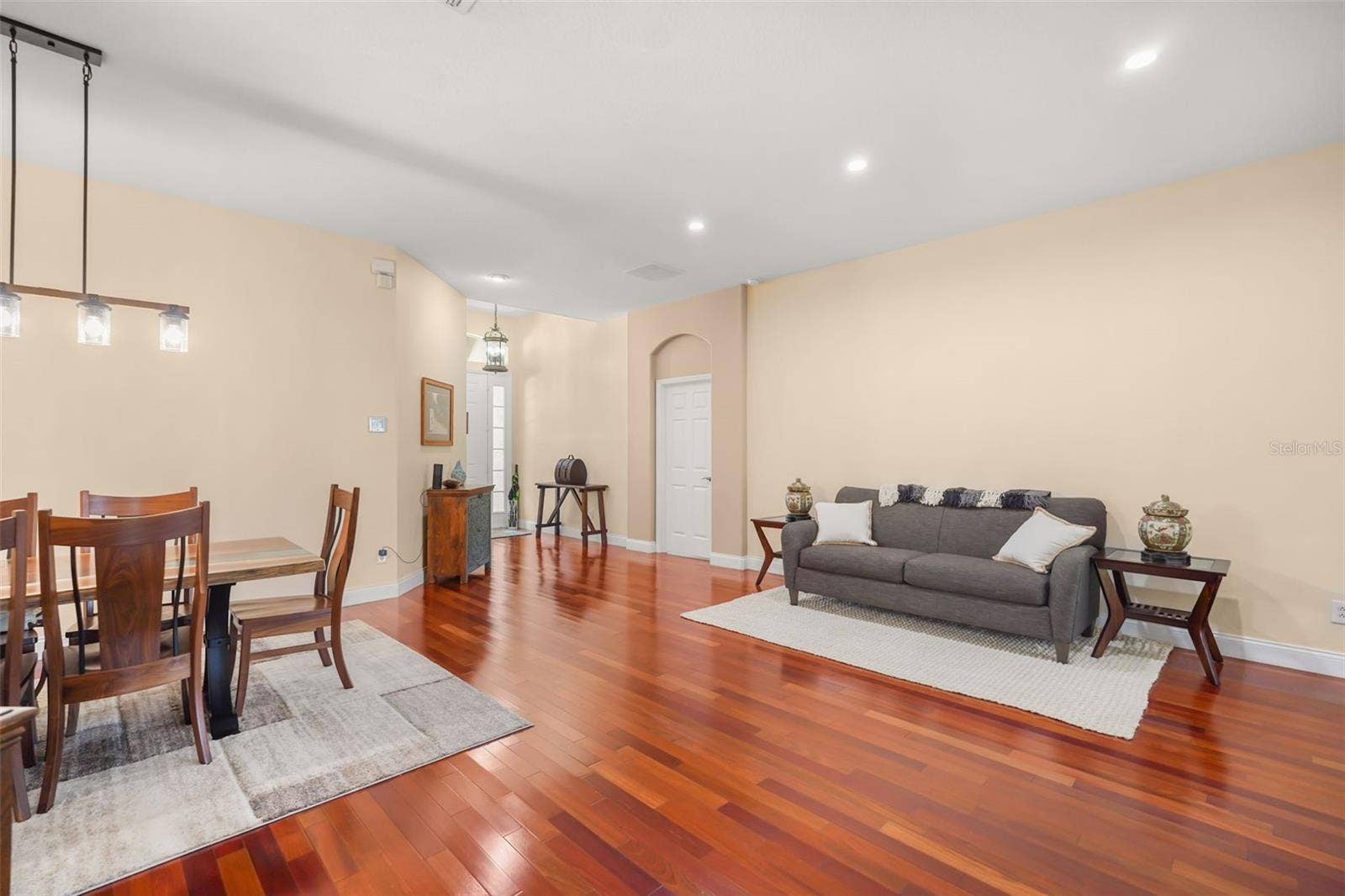 9836 MARSH POINTE DRIVE, Orlando, FL 32832