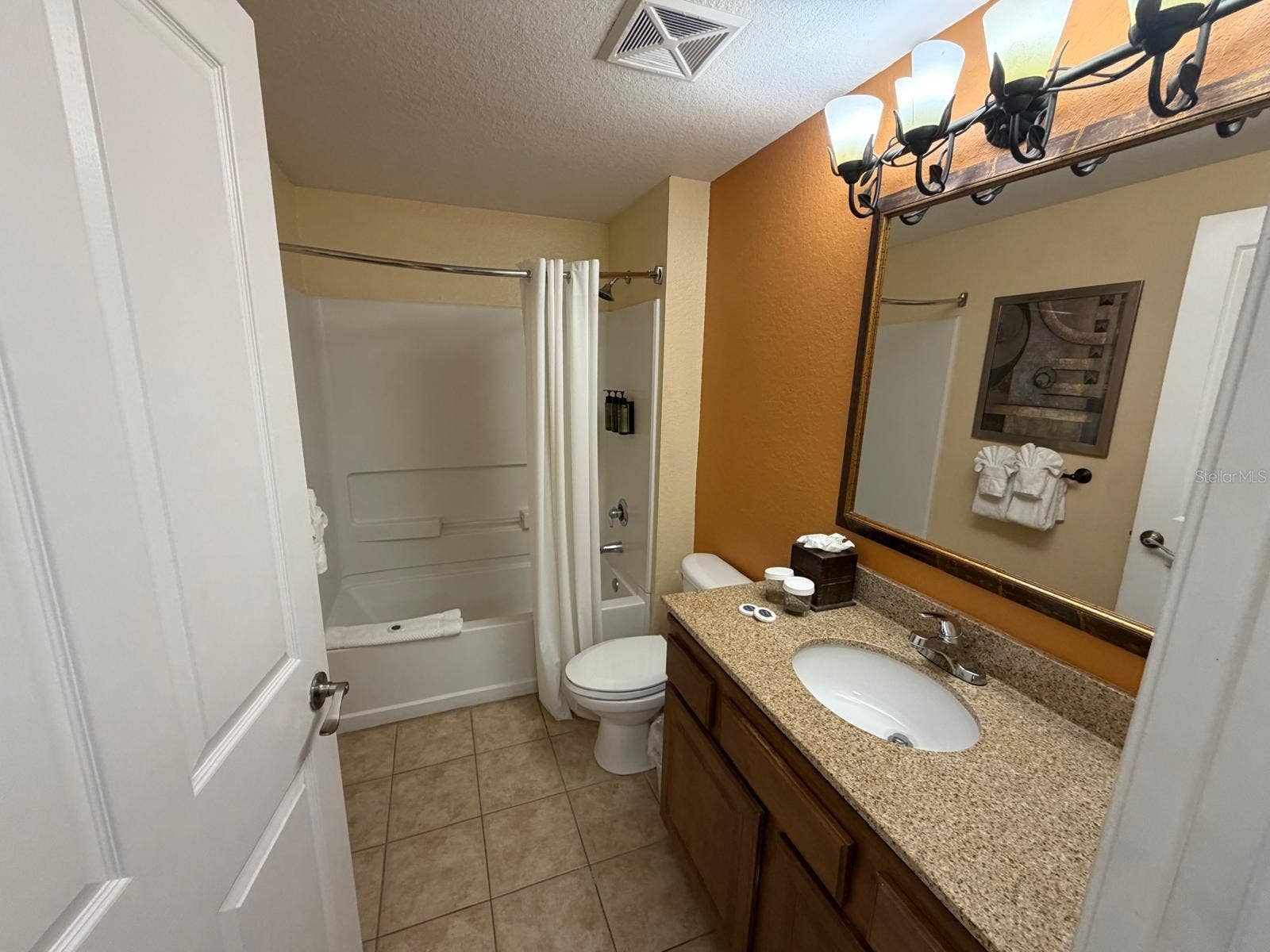 12527 FLORIDAYS RESORT DRIVE, #506-E, Orlando, FL 32821 12527 FLORIDAYS RESORT DRIVE, #506-E, Orlando, FL 32821