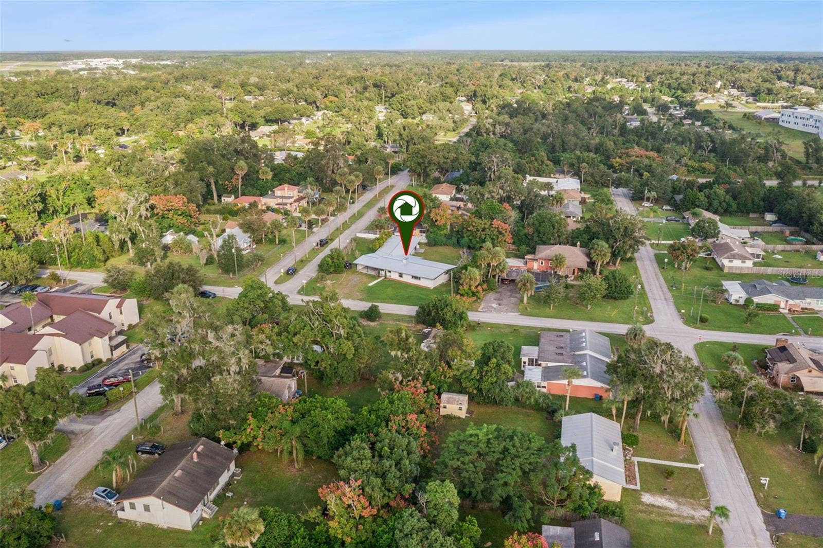 200 E PARKDALE AVENUE, Deland, FL 32724 200 E PARKDALE AVENUE, Deland, FL 32724