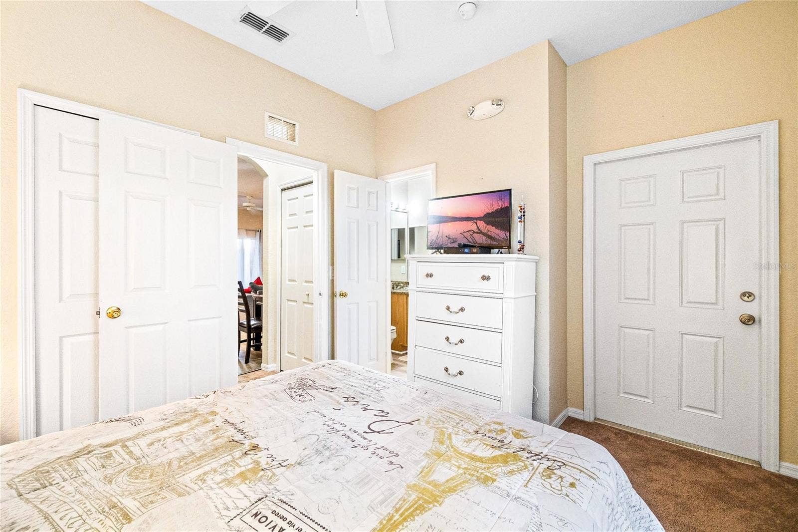 2010 CALABRIA AVENUE, Davenport, FL 33897 Bedroom