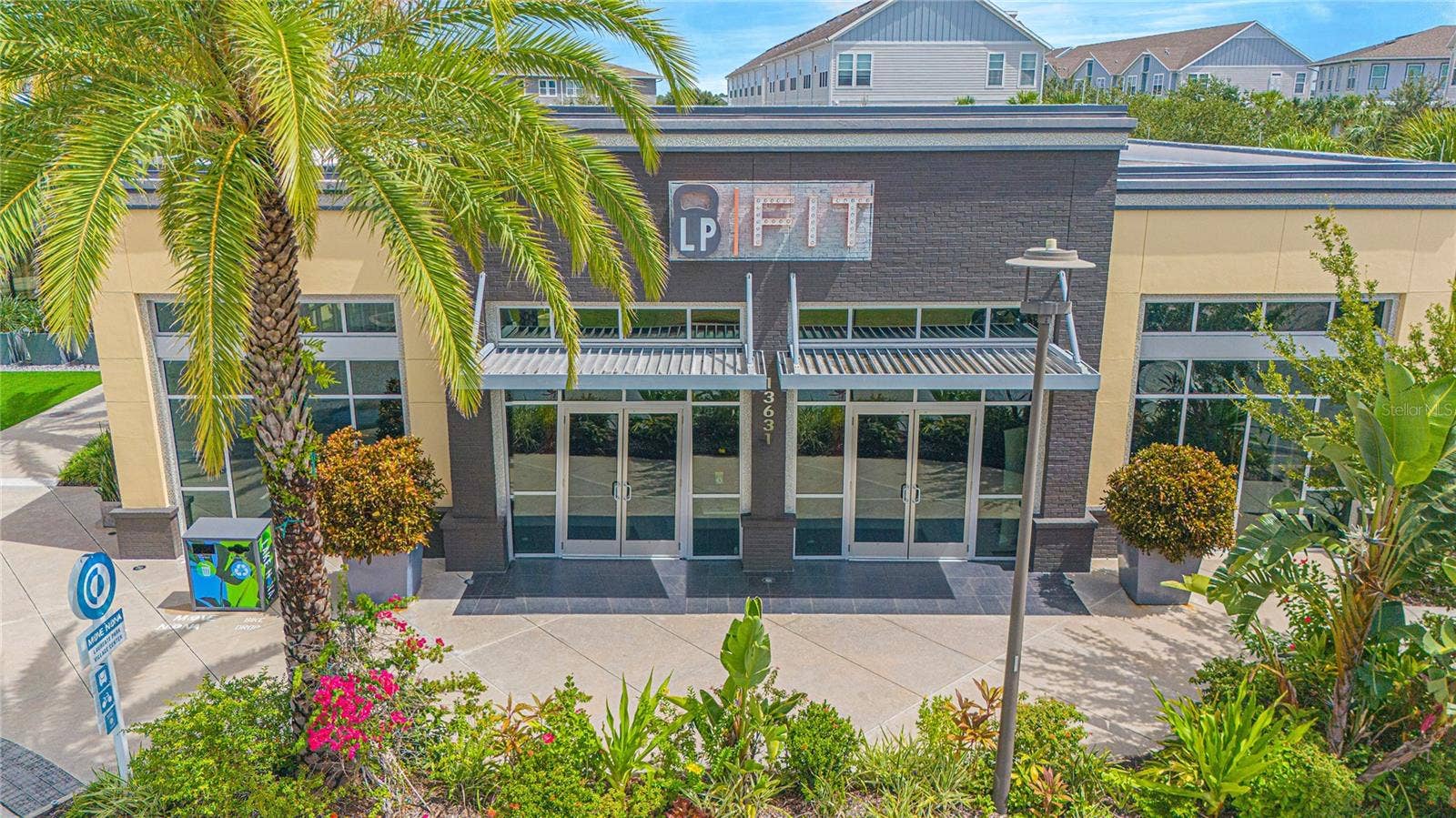 8802 FINSEN STREET, Orlando, FL 32827 Laureate Park Amenities.