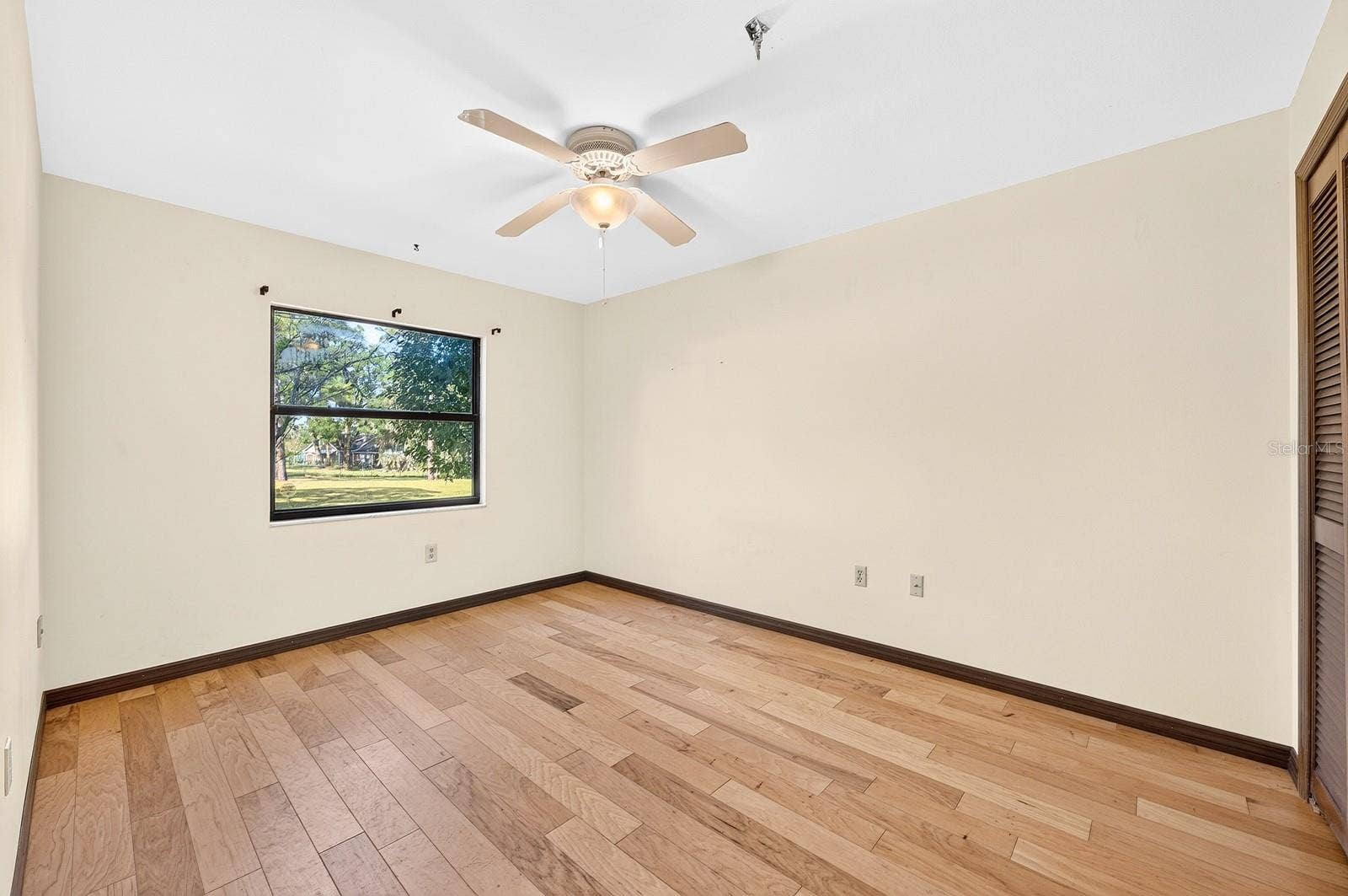 1110 PINE OAKS COURT, Apopka, FL 32712 Second Bedroom.
