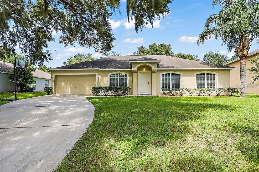 1706 FOREST GLEN DRIVE, Fruitland Park, FL 34731 1706 FOREST GLEN DRIVE, Fruitland Park, FL 34731