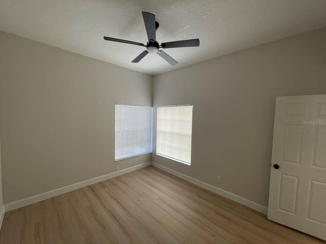 528 SOUTHERN CHARM DRIVE, Orlando, FL 32807 master bedroom