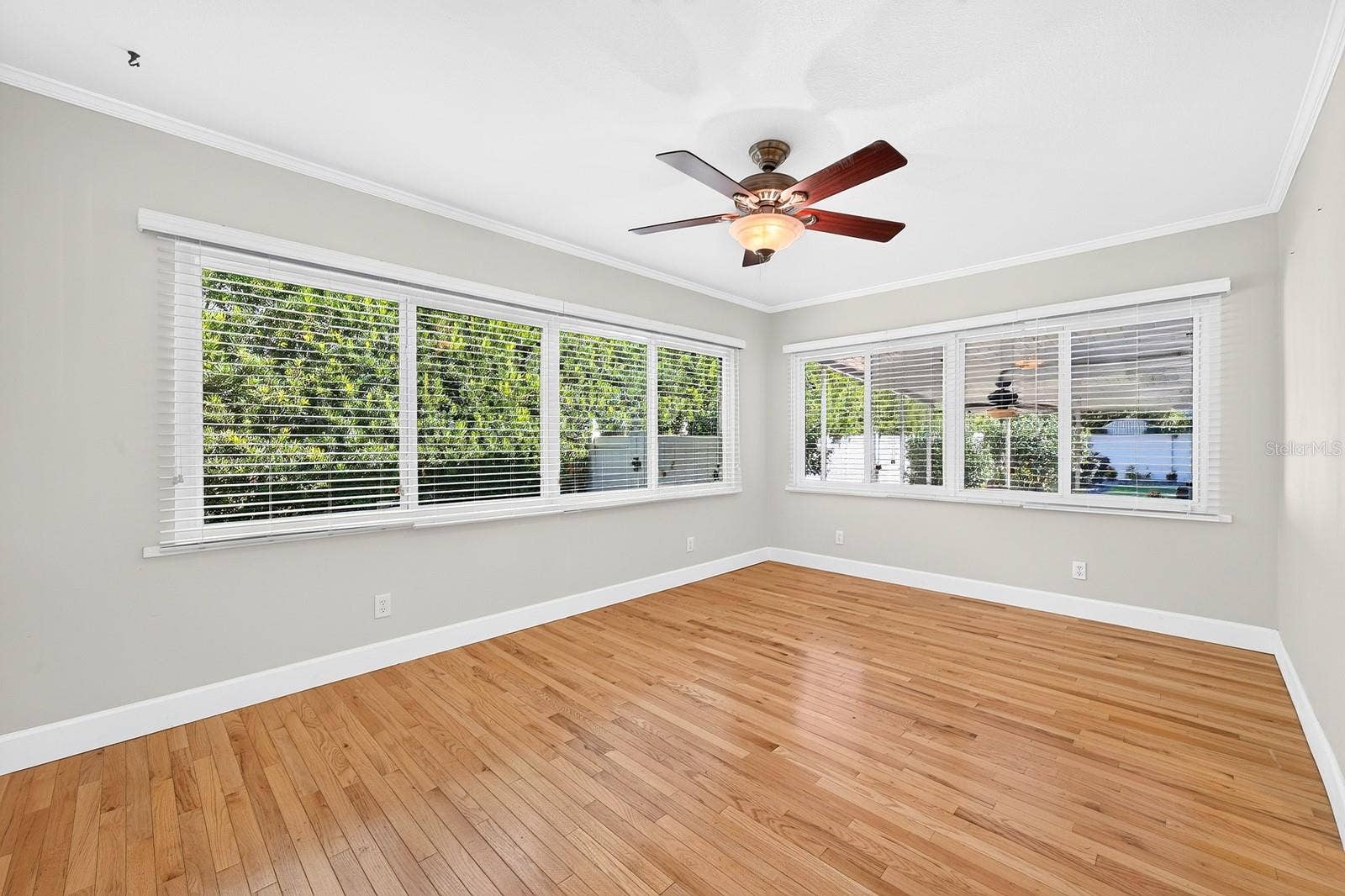27 N HAMPTON AVENUE, Orlando, FL 32803