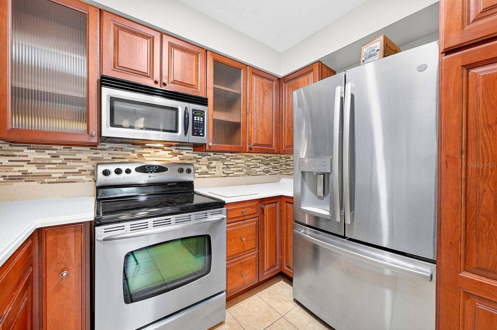 27 N HAMPTON AVENUE, Orlando, FL 32803
