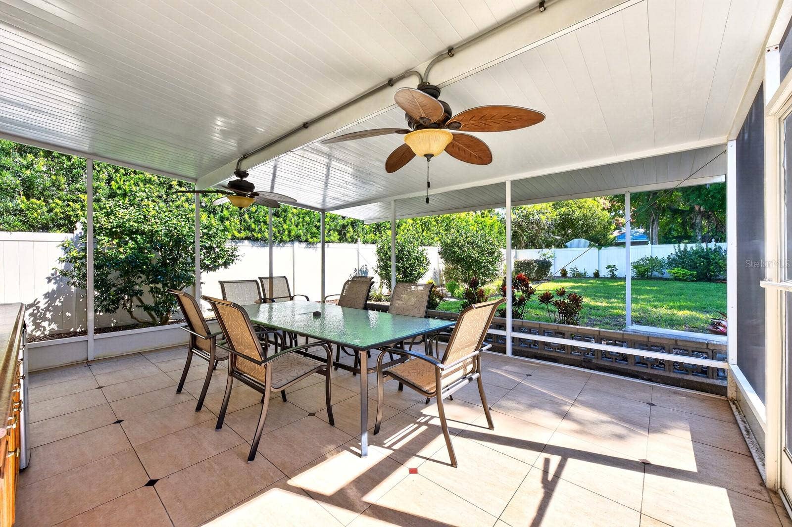 27 N HAMPTON AVENUE, Orlando, FL 32803