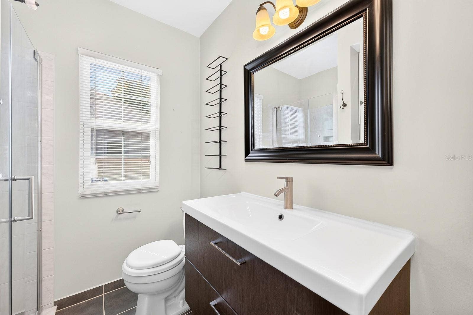 27 N HAMPTON AVENUE, Orlando, FL 32803