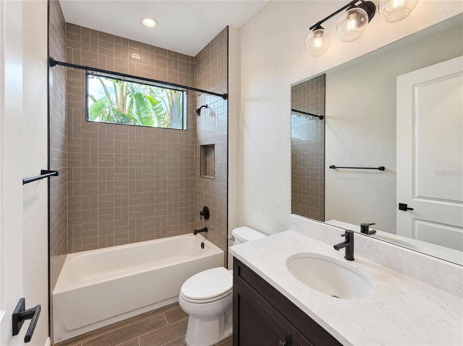 235 BLAZING STAR AVENUE, Lake Alfred, FL 33850 235 BLAZING STAR AVENUE, Lake Alfred, FL 33850