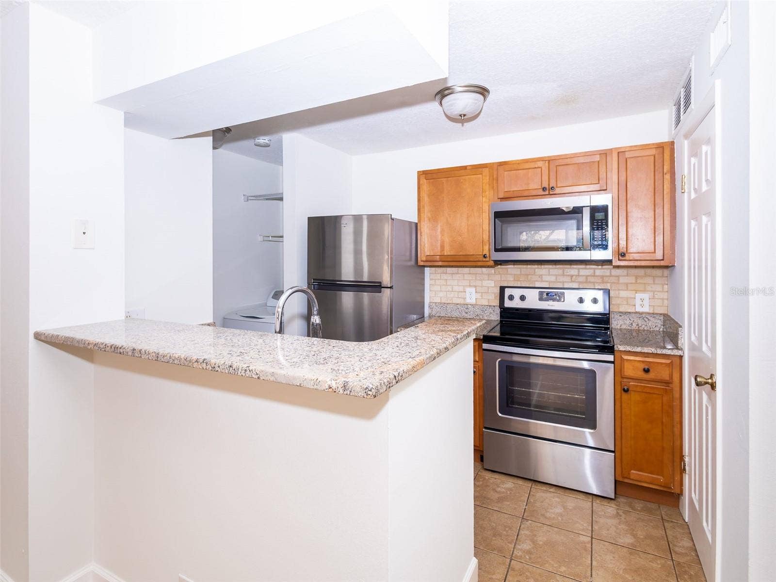 345 LAKEPOINTE DRIVE, #302, Altamonte Springs, FL 32701 345 LAKEPOINTE DRIVE, #302, Altamonte Springs, FL 32701
