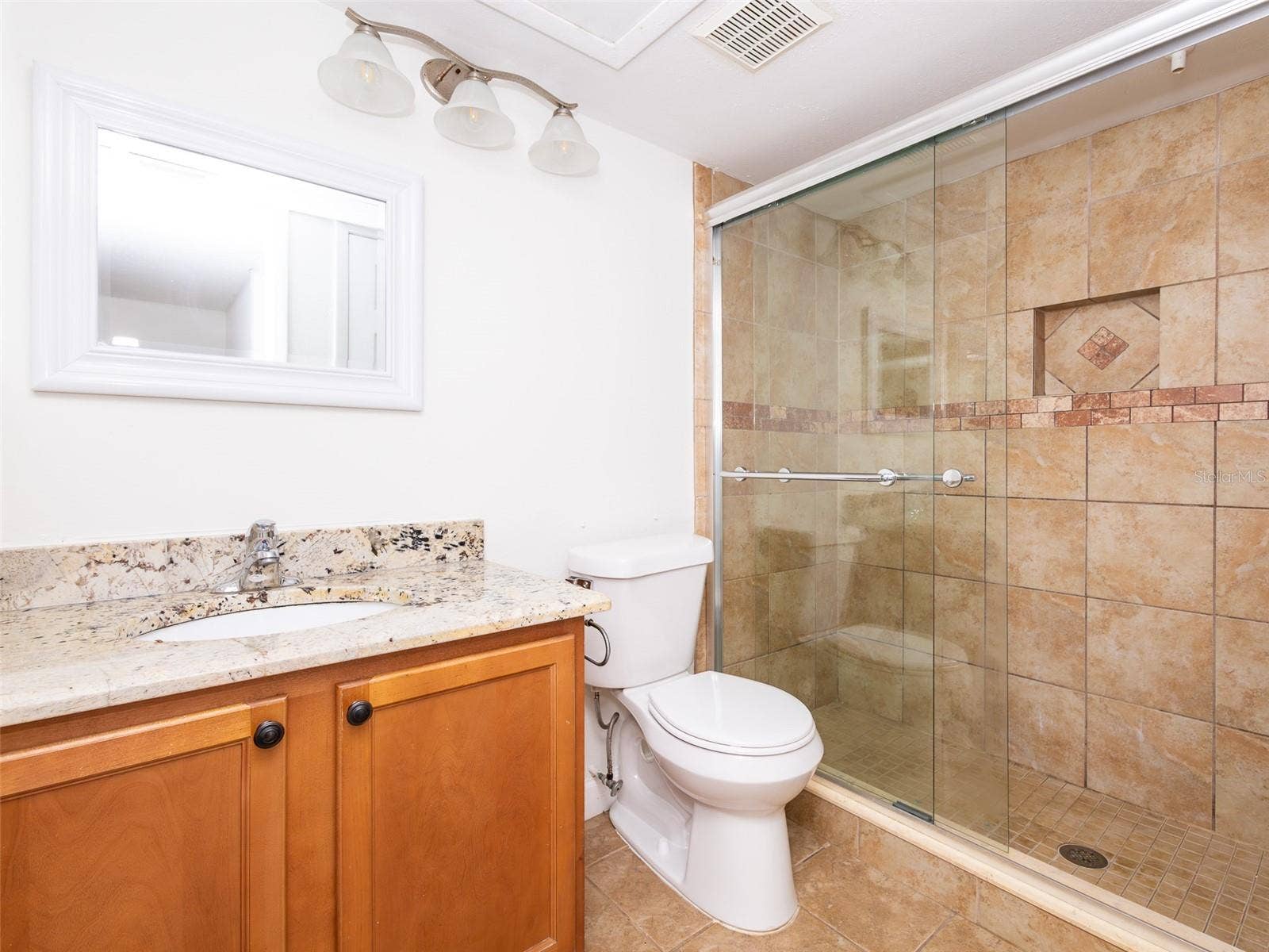 345 LAKEPOINTE DRIVE, #302, Altamonte Springs, FL 32701 345 LAKEPOINTE DRIVE, #302, Altamonte Springs, FL 32701