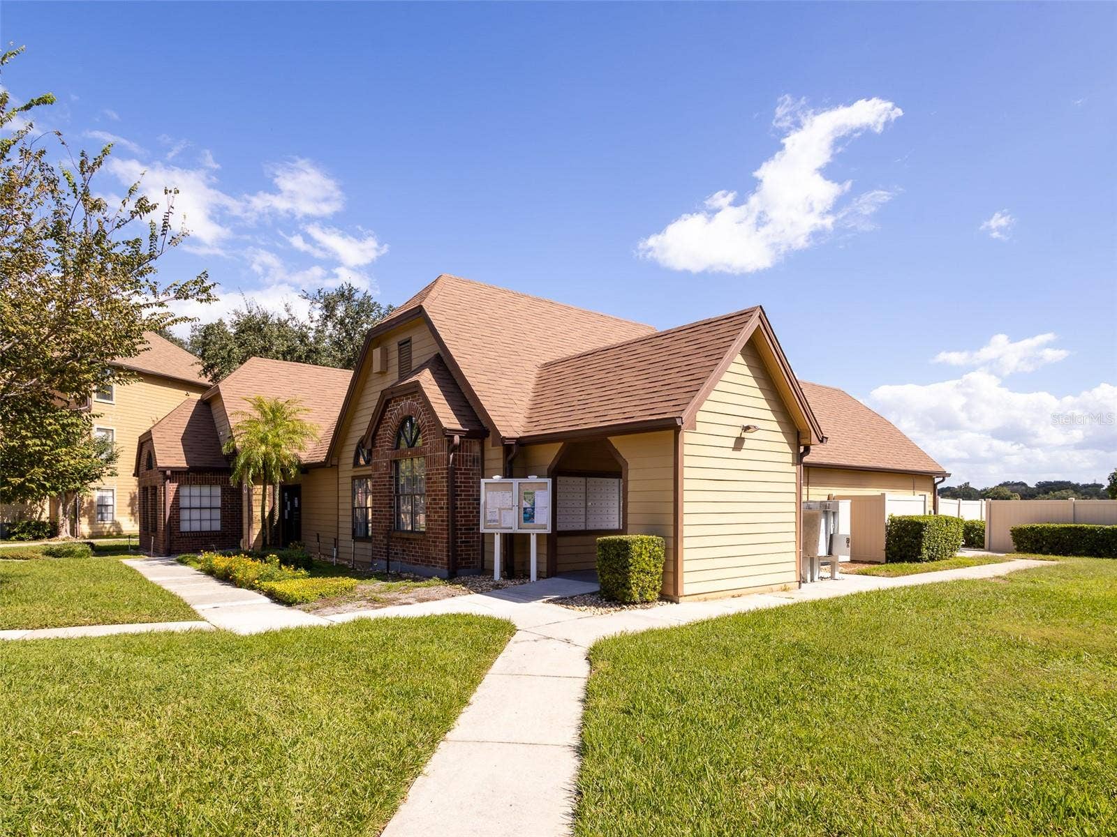 345 LAKEPOINTE DRIVE, #302, Altamonte Springs, FL 32701 345 LAKEPOINTE DRIVE, #302, Altamonte Springs, FL 32701