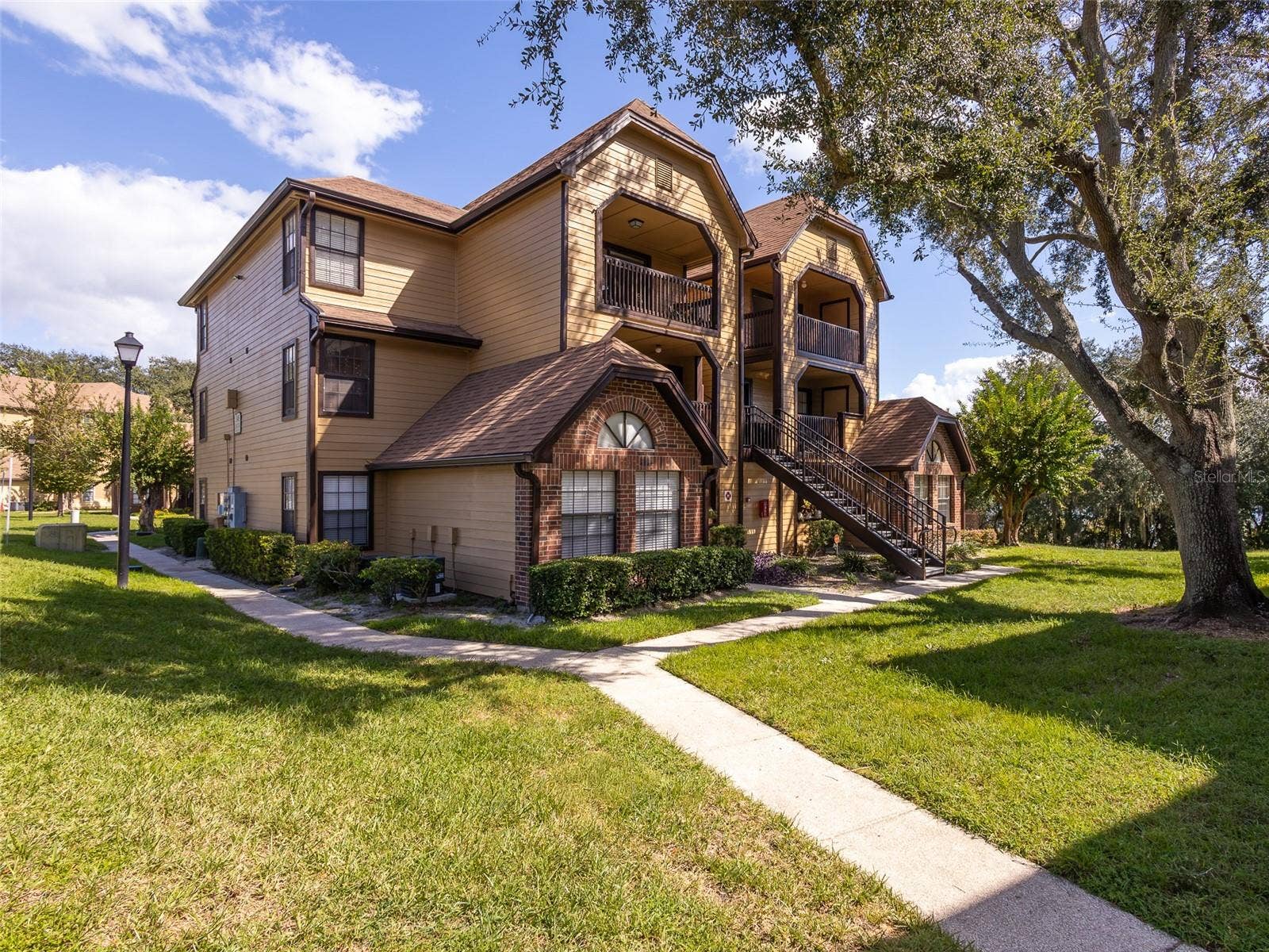 345 LAKEPOINTE DRIVE, #302, Altamonte Springs, FL 32701 345 LAKEPOINTE DRIVE, #302, Altamonte Springs, FL 32701