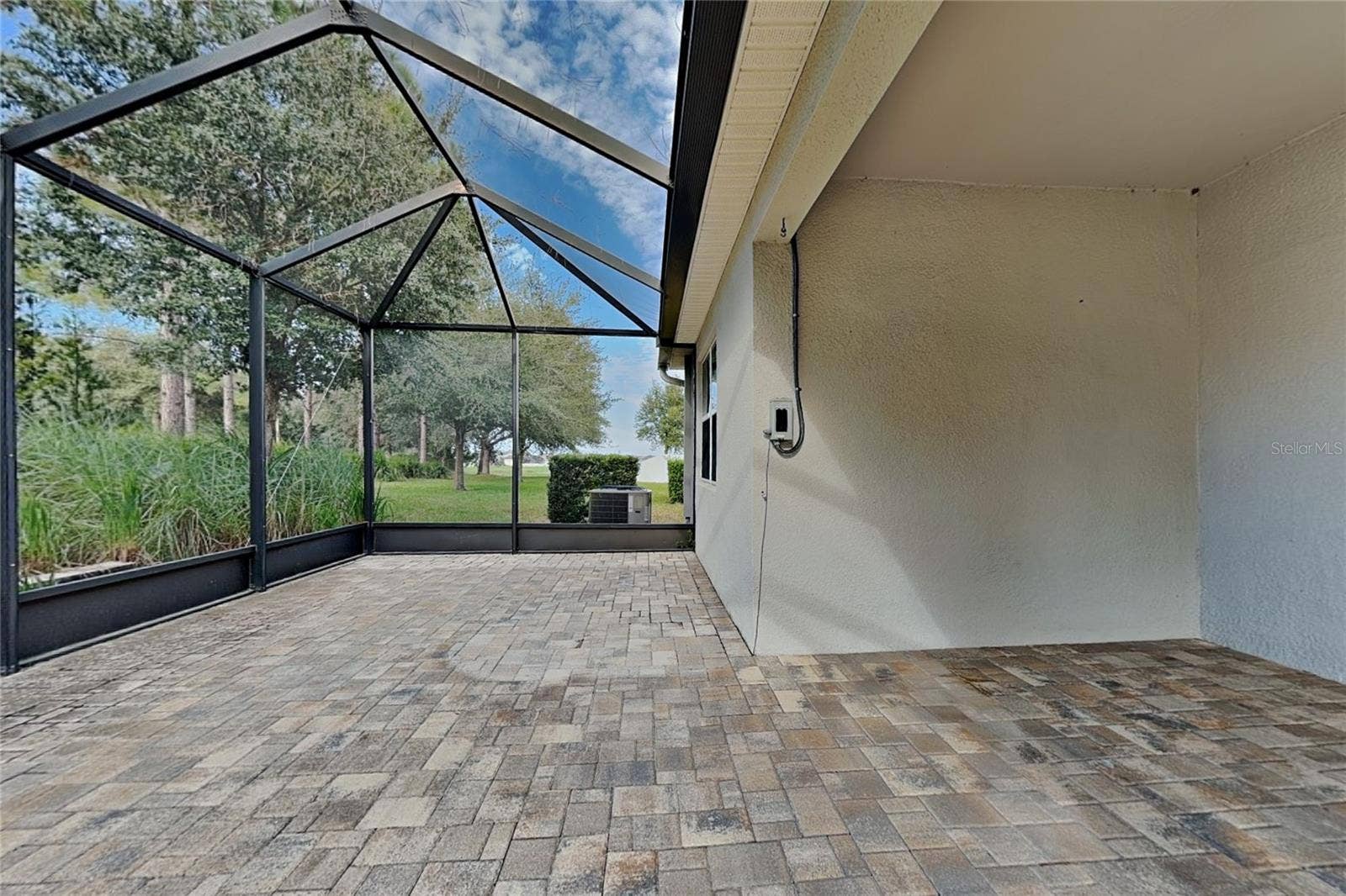 Spring Hill, FL 34609 Spring Hill, FL 34609