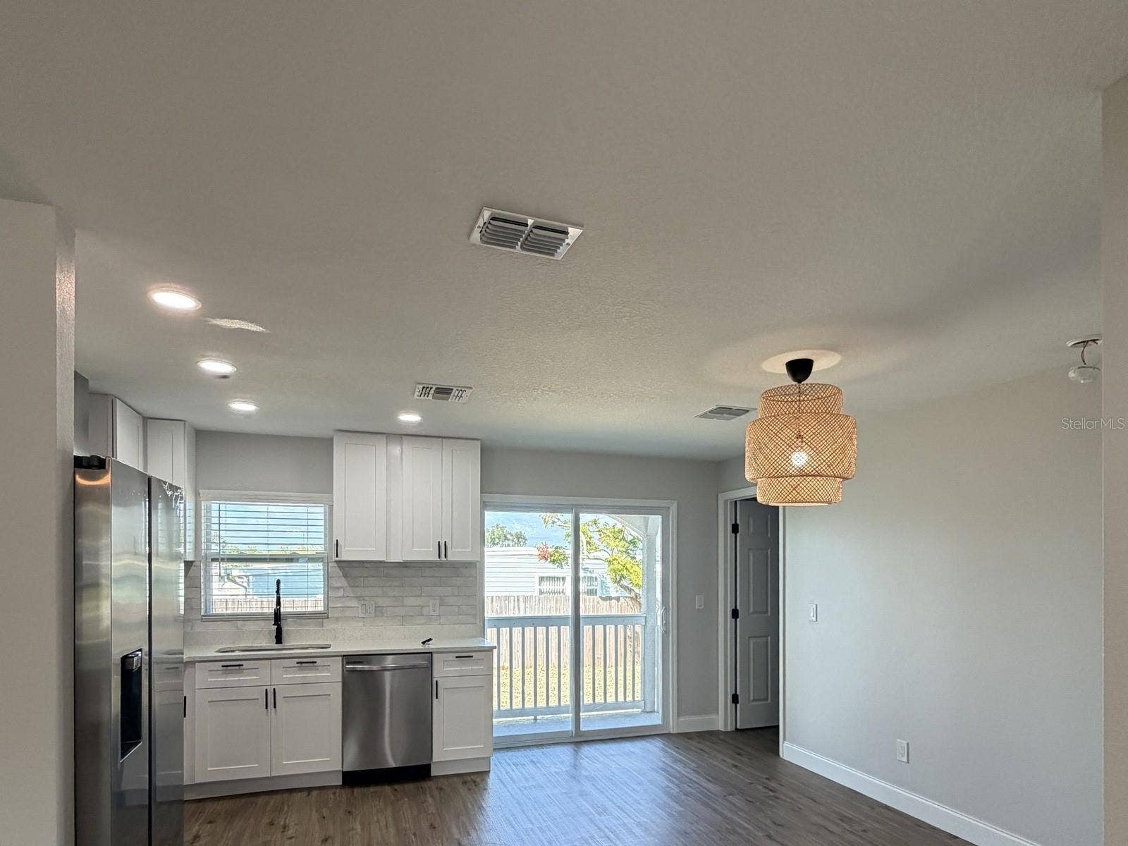 10118 66TH AVENUE, Seminole, FL 33772 10118 66TH AVENUE, Seminole, FL 33772