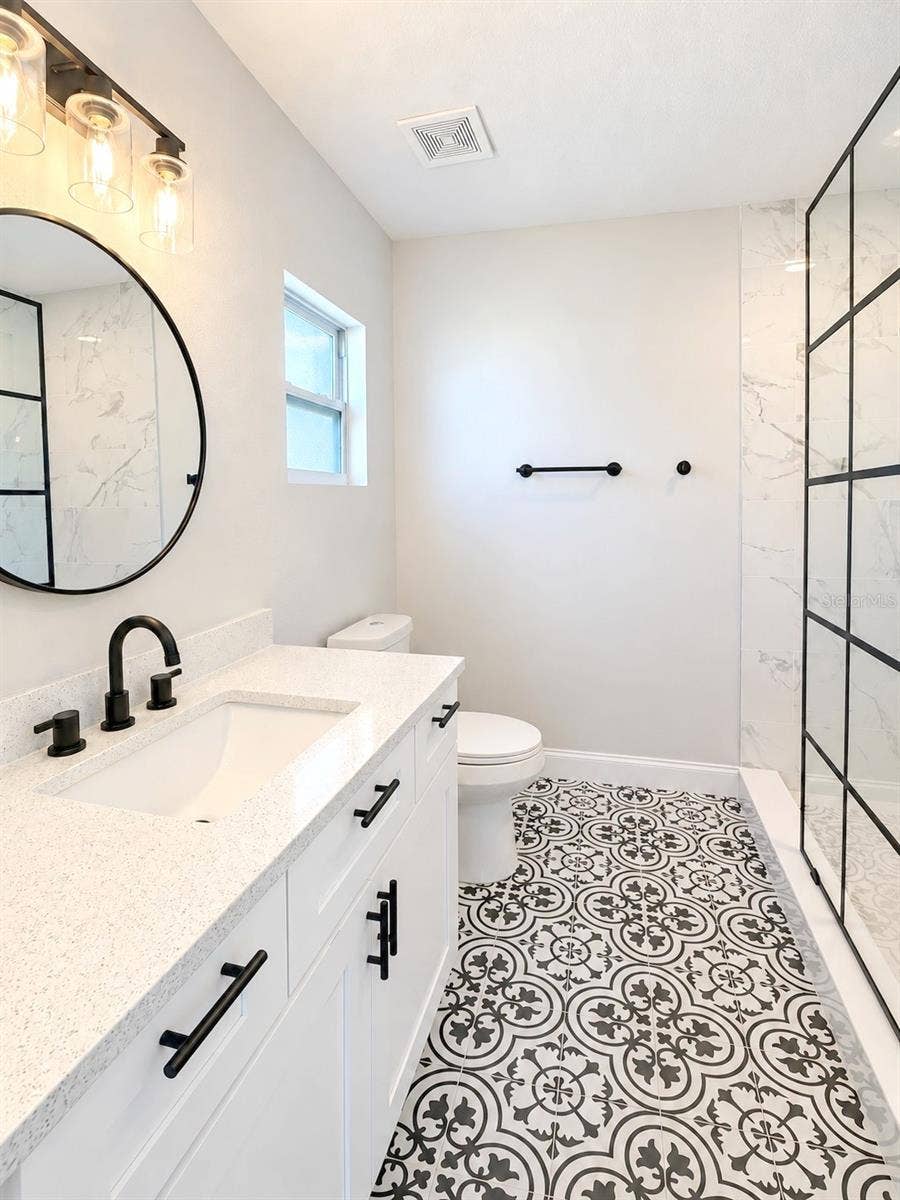 10118 66TH AVENUE, Seminole, FL 33772 10118 66TH AVENUE, Seminole, FL 33772