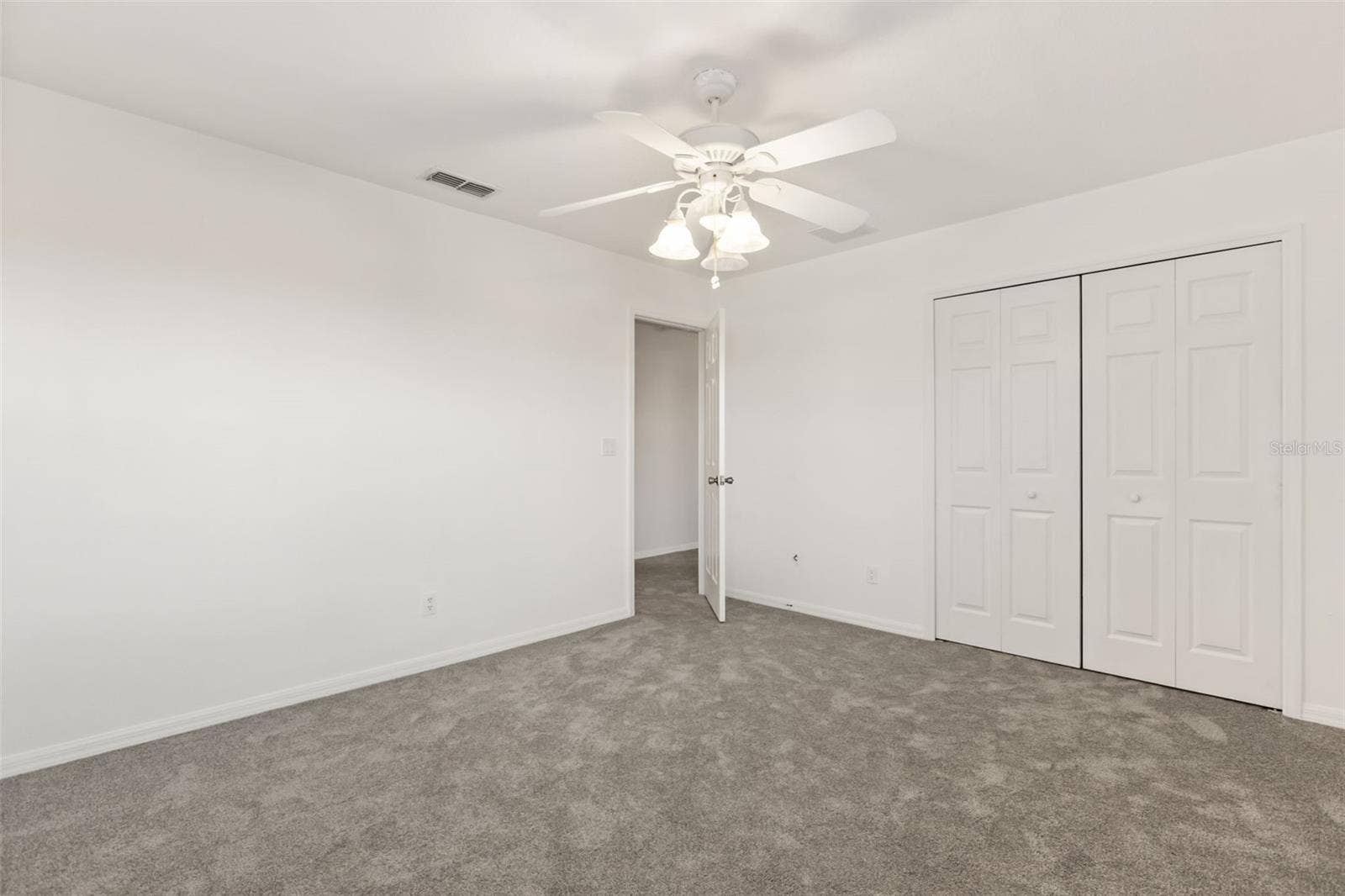 1832 NATURE COVE LANE, Clermont, FL 34711 1832 NATURE COVE LANE, Clermont, FL 34711