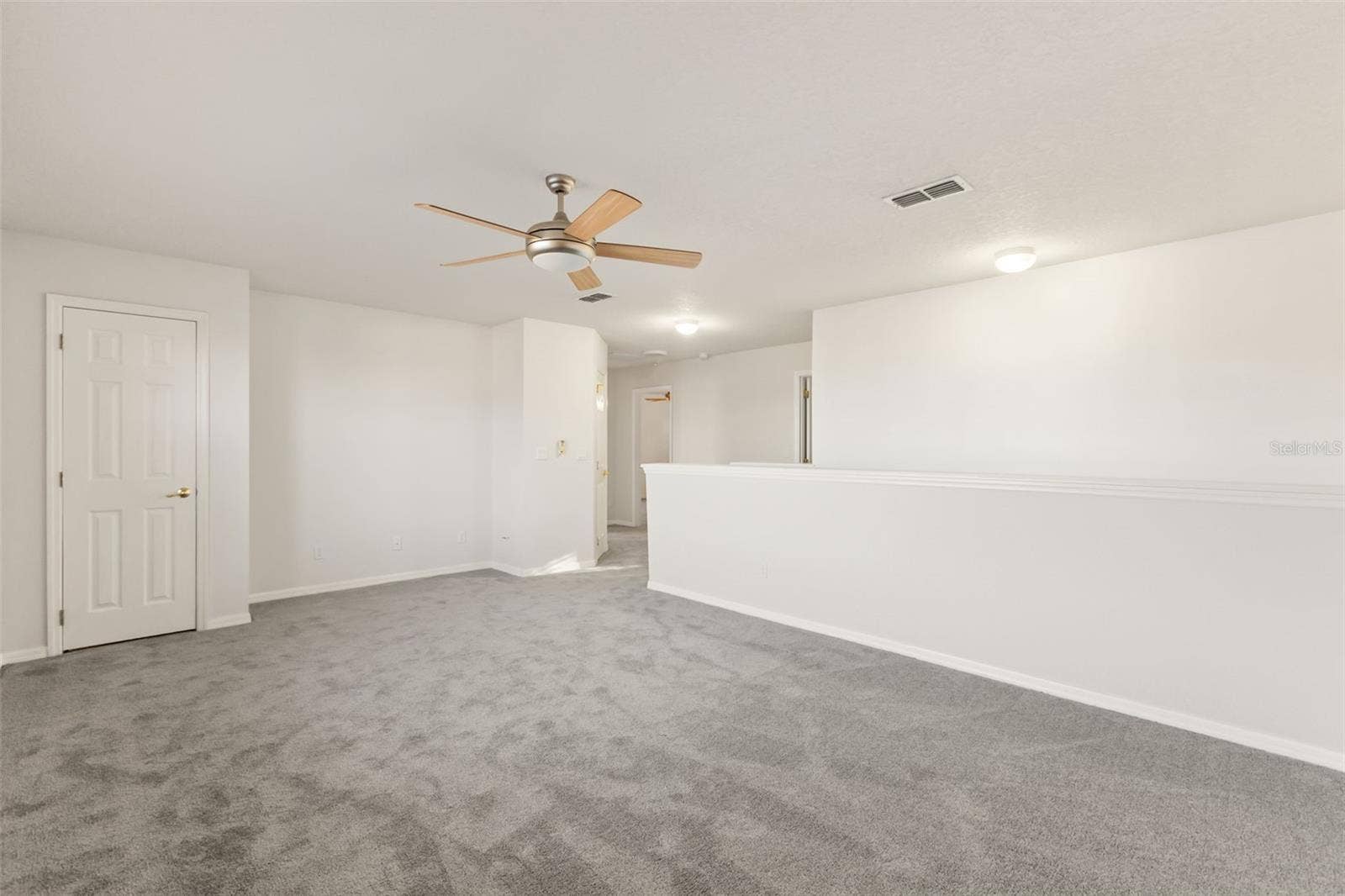 1832 NATURE COVE LANE, Clermont, FL 34711 1832 NATURE COVE LANE, Clermont, FL 34711