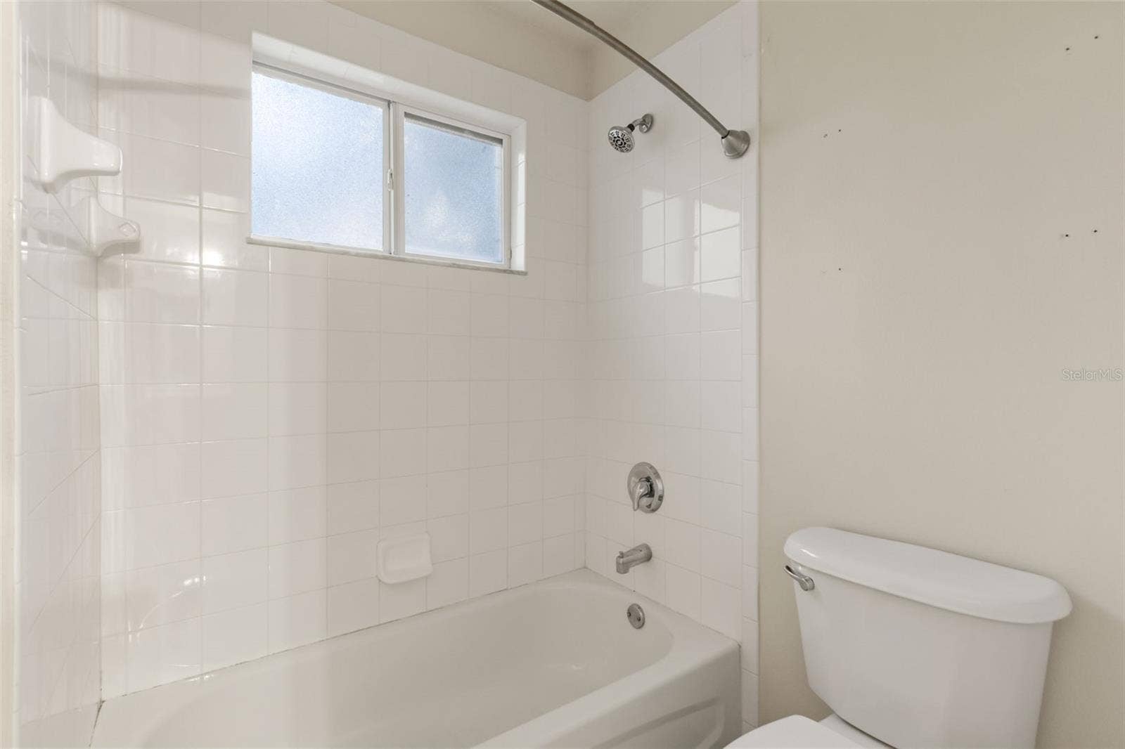 1832 NATURE COVE LANE, Clermont, FL 34711 1832 NATURE COVE LANE, Clermont, FL 34711