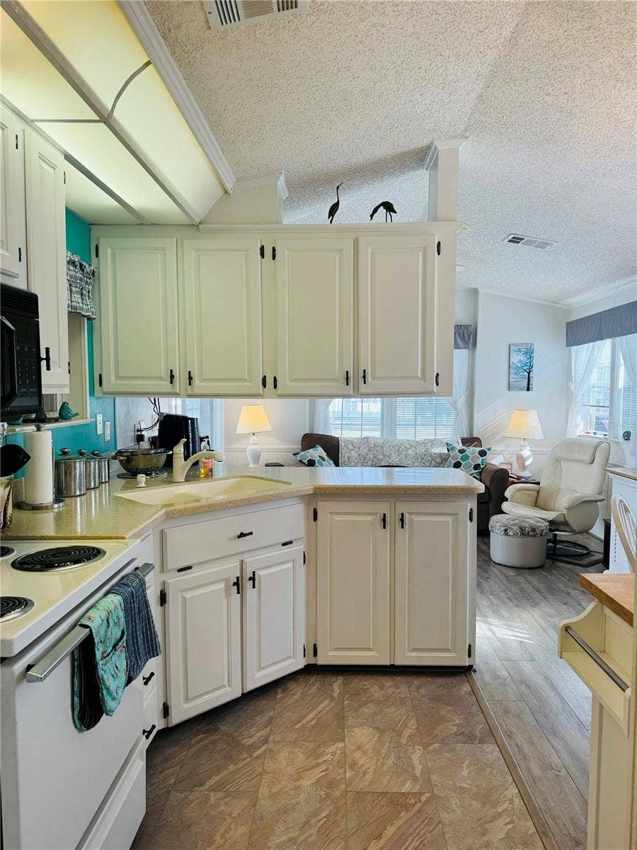Lots of natural light!