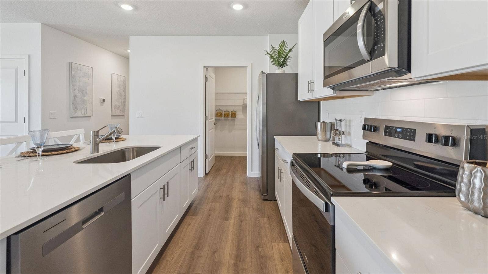 2790 KINSALE LANE, Ormond Beach, FL 32174 2790 KINSALE LANE, Ormond Beach, FL 32174