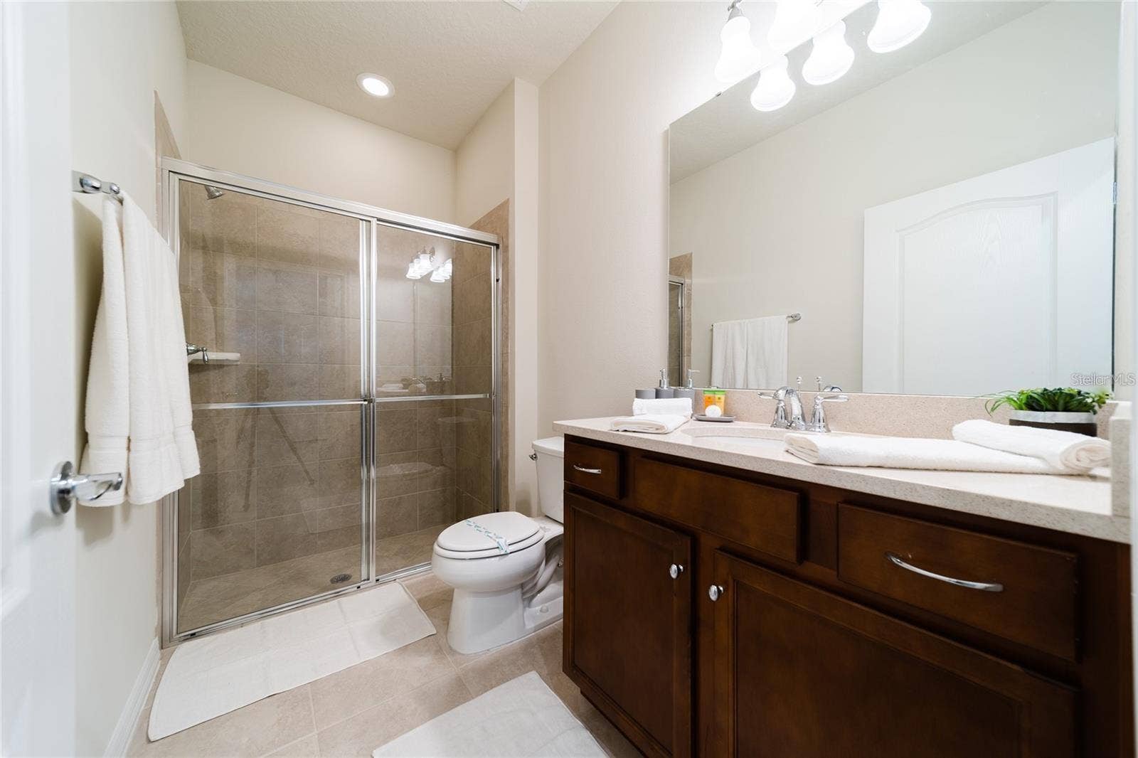 2422 DUBAI STREET, Kissimmee, FL 34747 2422 DUBAI STREET, Kissimmee, FL 34747