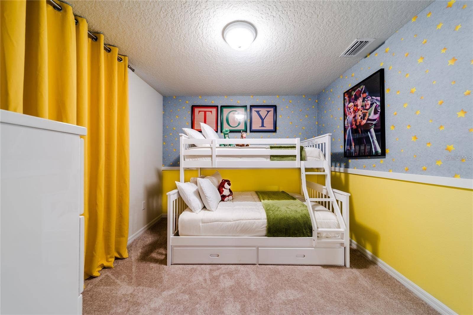 2422 DUBAI STREET, Kissimmee, FL 34747 2422 DUBAI STREET, Kissimmee, FL 34747