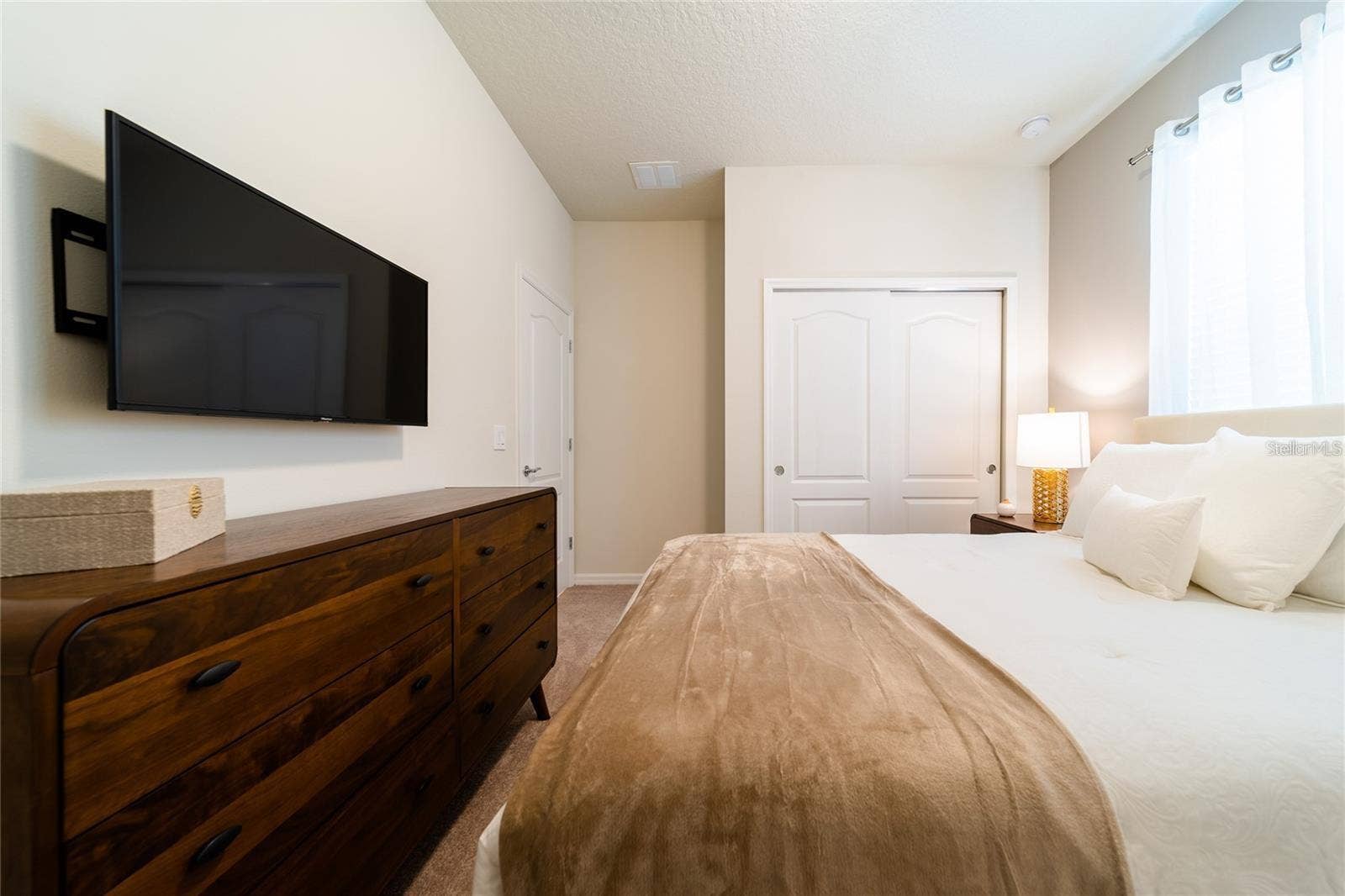 2422 DUBAI STREET, Kissimmee, FL 34747 2422 DUBAI STREET, Kissimmee, FL 34747