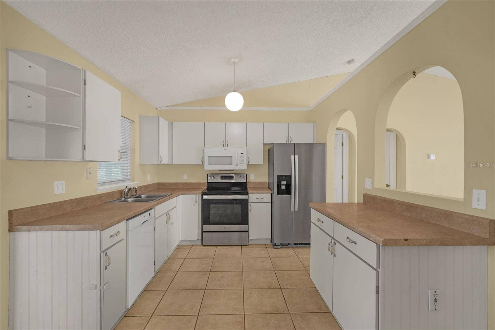 390 FORT SMITH BOULEVARD, Deltona, FL 32738 390 FORT SMITH BOULEVARD, Deltona, FL 32738