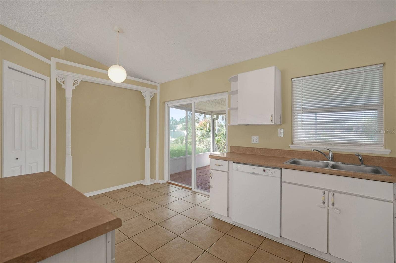 390 FORT SMITH BOULEVARD, Deltona, FL 32738 390 FORT SMITH BOULEVARD, Deltona, FL 32738