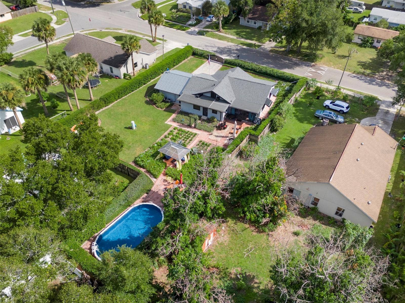 6 S LAKE PLEASANT ROAD, Apopka, FL 32703 6 S LAKE PLEASANT ROAD, Apopka, FL 32703