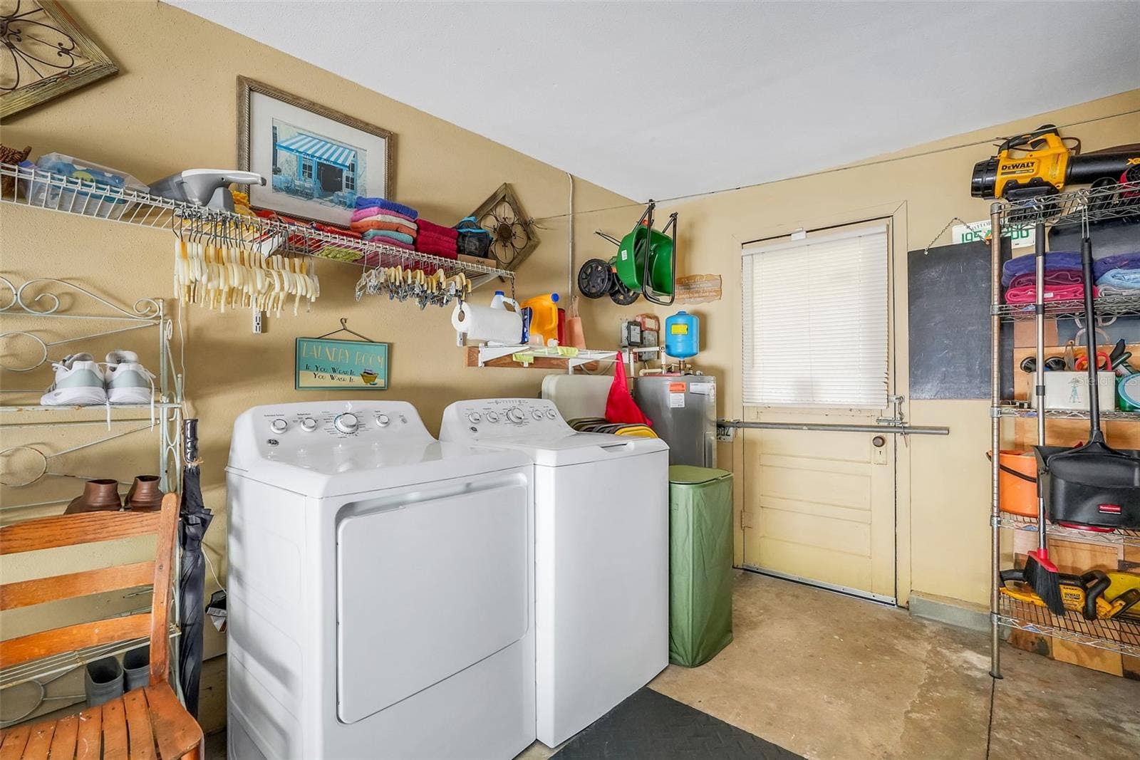 6 S LAKE PLEASANT ROAD, Apopka, FL 32703 6 S LAKE PLEASANT ROAD, Apopka, FL 32703