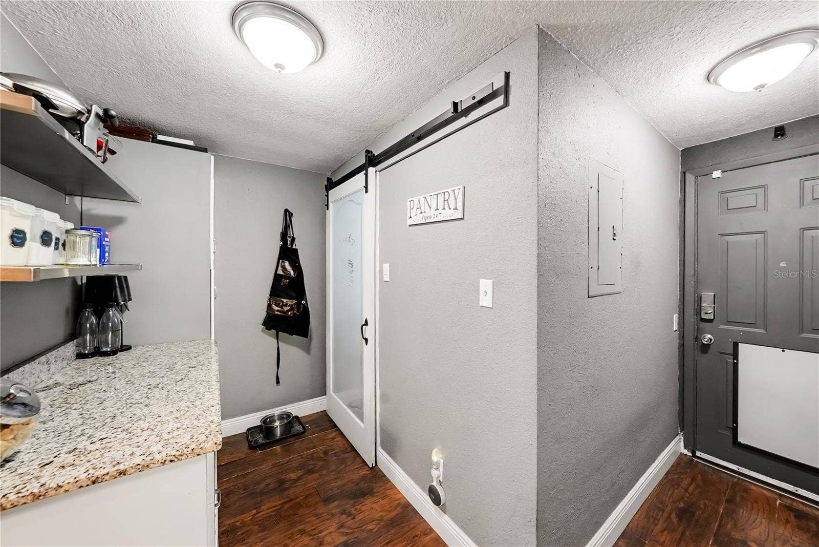 917 E 24TH AVENUE, Tampa, FL 33605 917 E 24TH AVENUE, Tampa, FL 33605