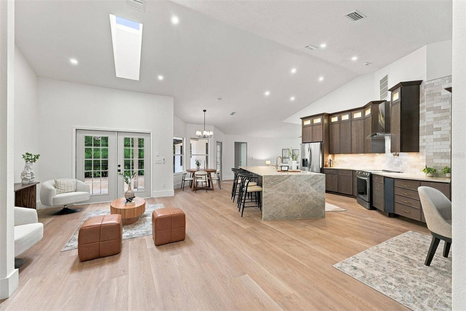 19814 MOORGATE STREET, Orlando, FL 32833