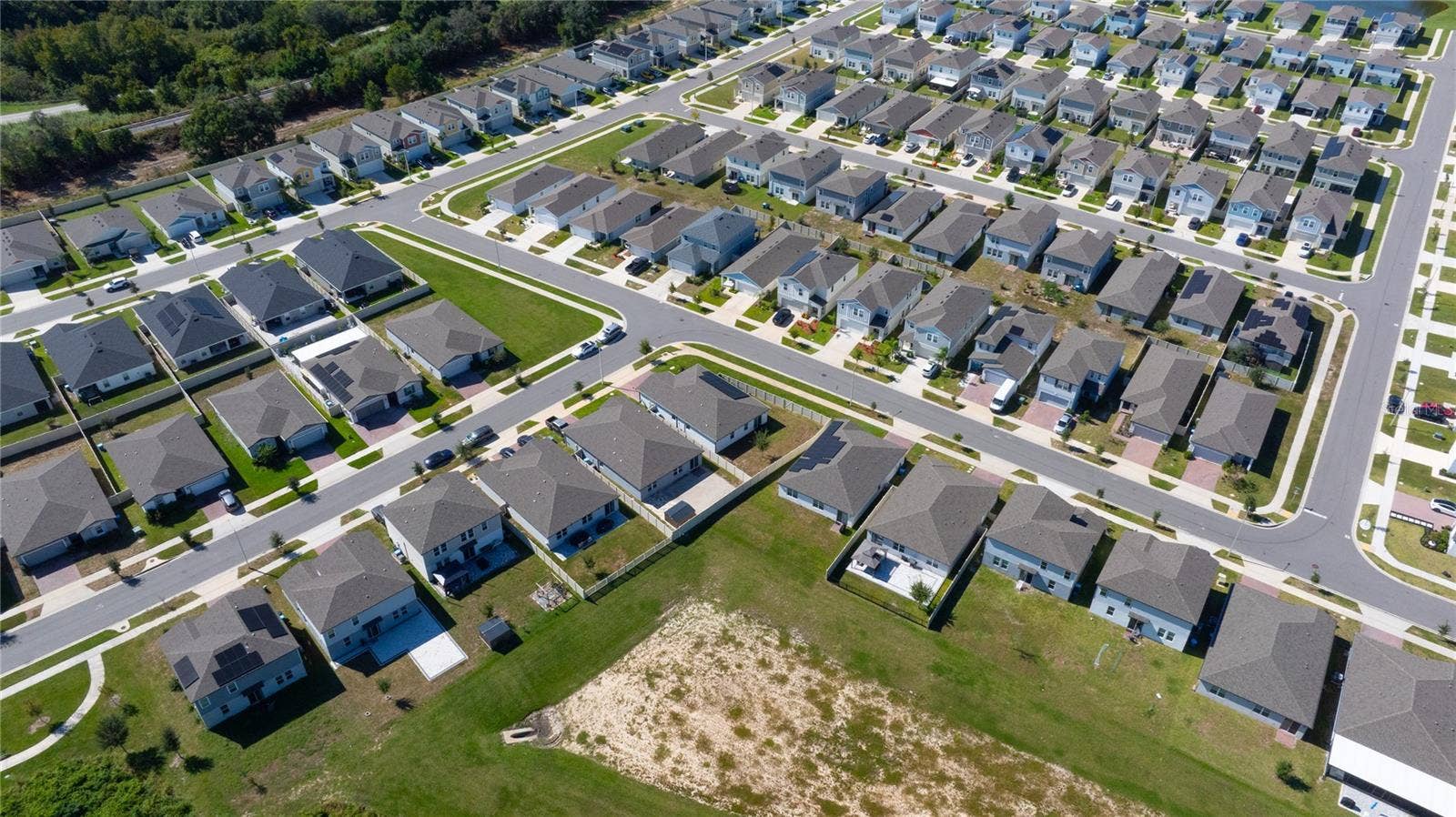 4768 BERNARD BOULEVARD, Haines City, FL 33844 4768 BERNARD BOULEVARD, Haines City, FL 33844