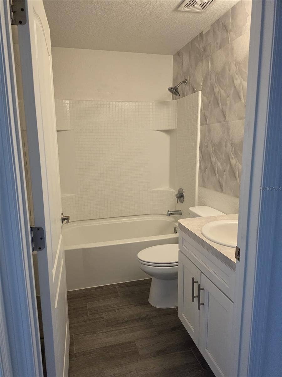 BATH ROOM 2