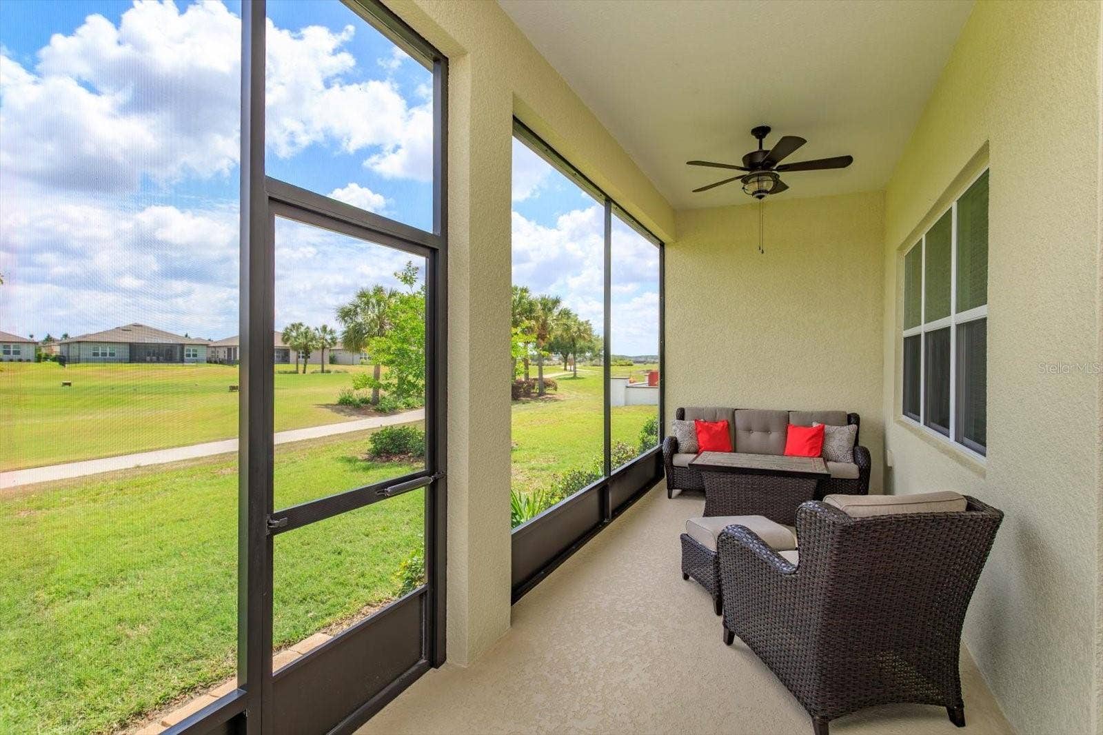 5663 SW 92ND AVENUE ROAD, Ocala, FL 34481 Screened Lanai with Private Golf Course View