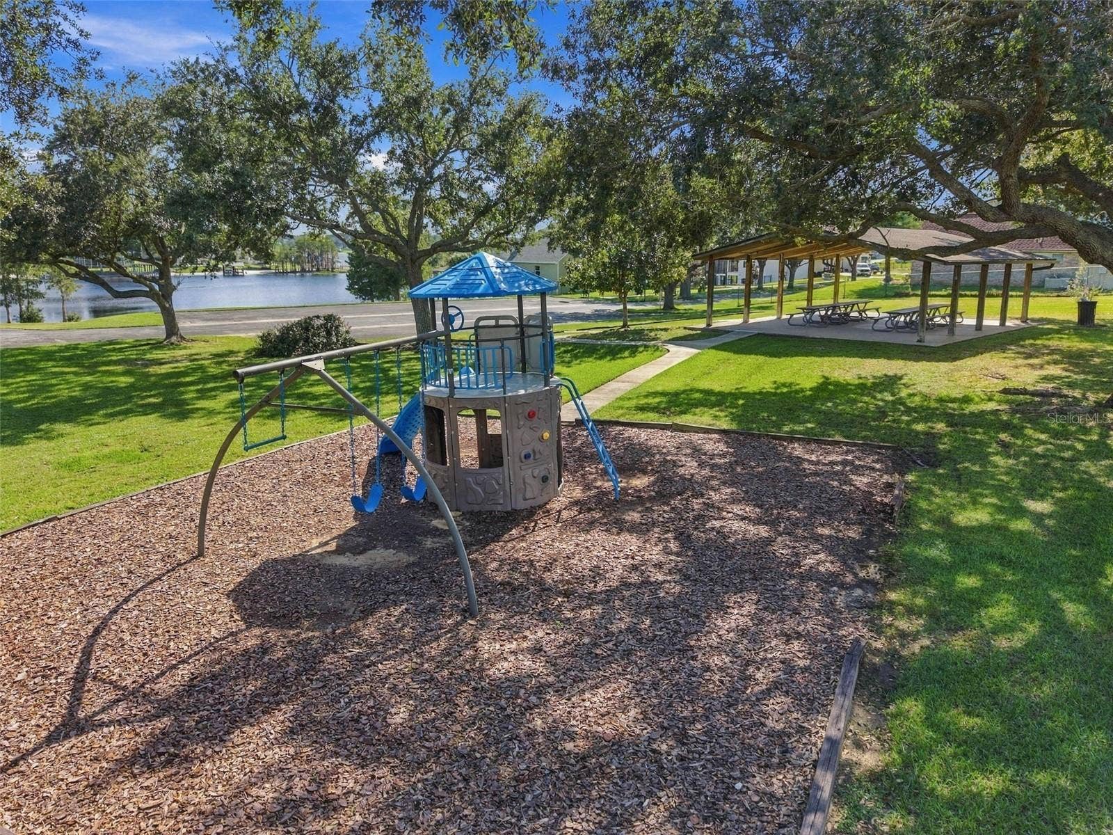 11025 LAKE KATHERINE CIRCLE, Clermont, FL 34711 Community playground