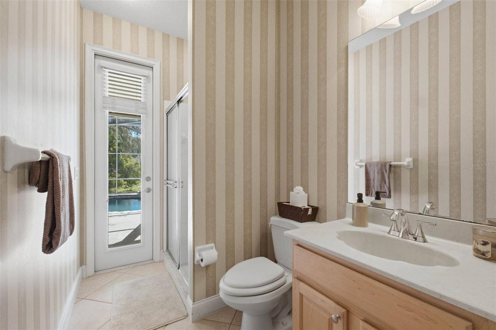 11025 LAKE KATHERINE CIRCLE, Clermont, FL 34711 Pool bathroom