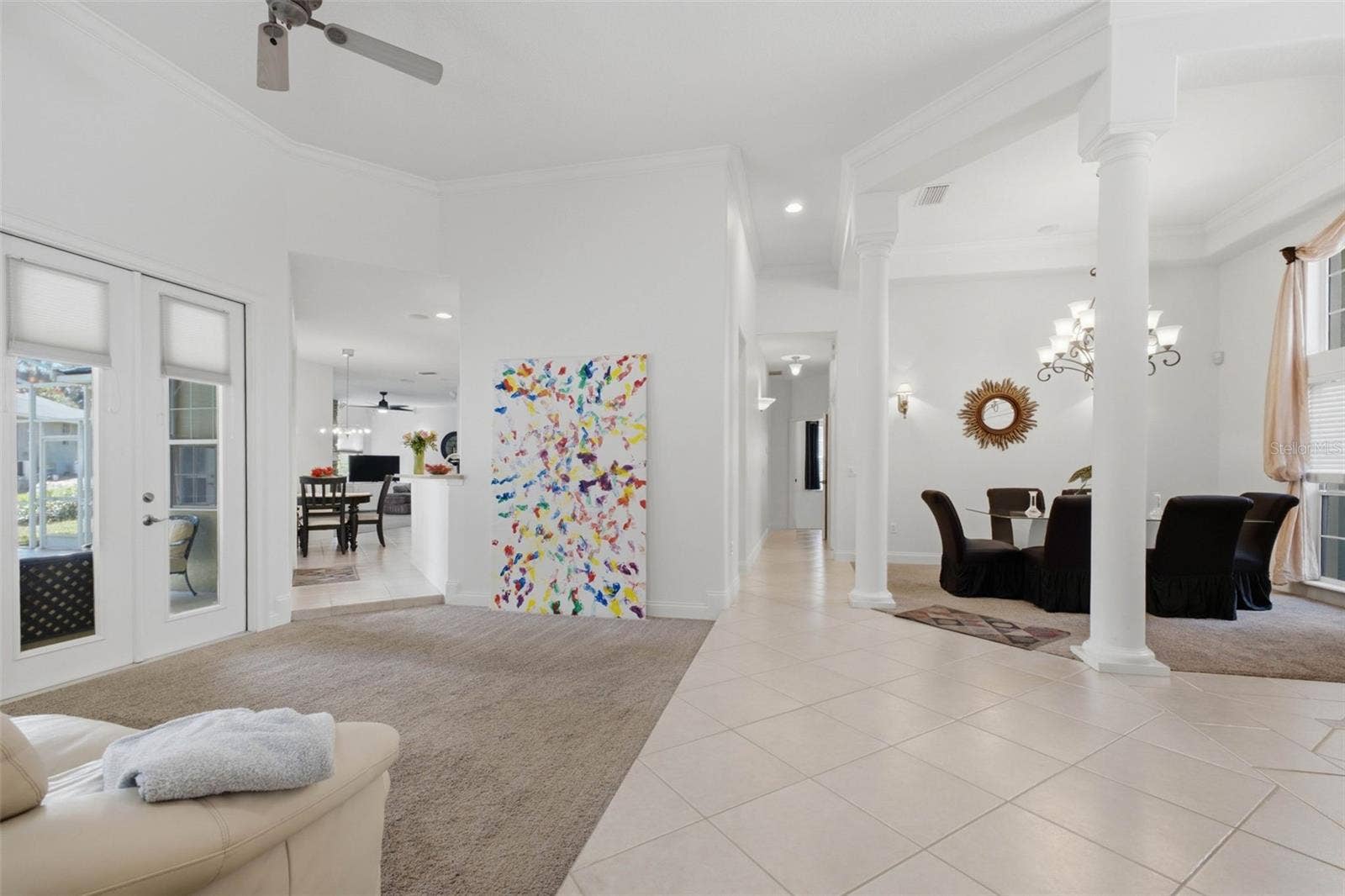 11025 LAKE KATHERINE CIRCLE, Clermont, FL 34711 Lots of natural light and high ceilings