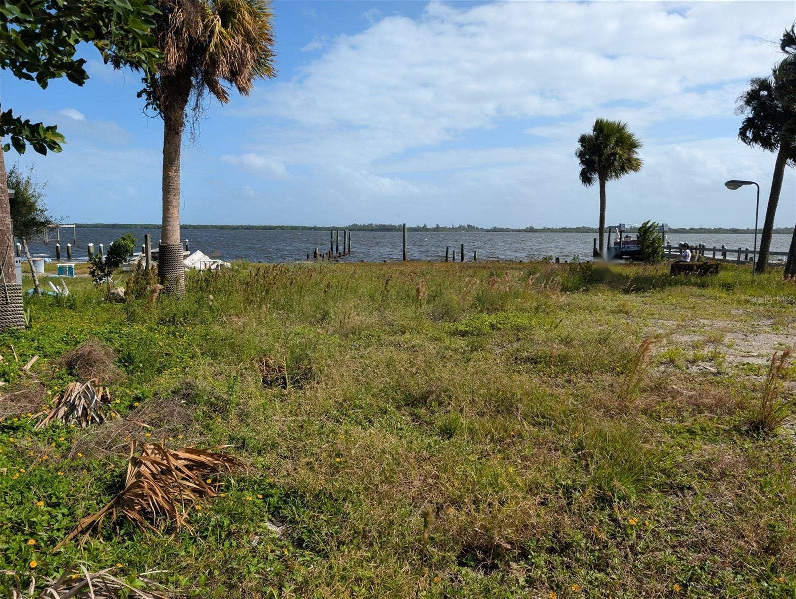 8 VIP ISLAND, #B, Grant Valkaria, FL 32949 8 VIP ISLAND, #B, Grant Valkaria, FL 32949