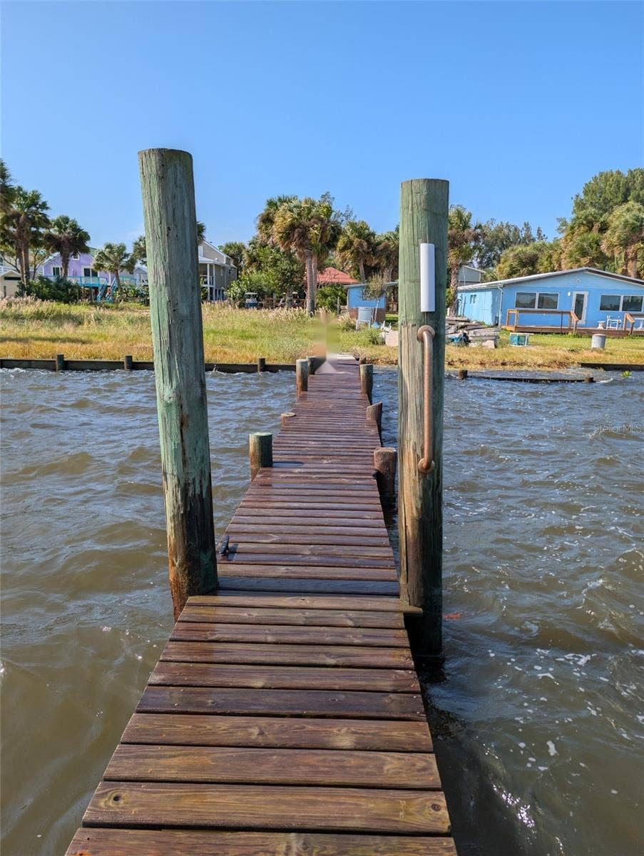 8 VIP ISLAND, #B, Grant Valkaria, FL 32949 8 VIP ISLAND, #B, Grant Valkaria, FL 32949