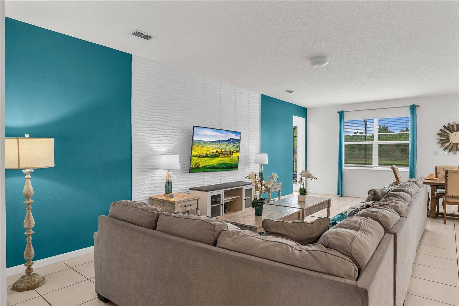 2576 SHANTI DRIVE, Kissimmee, FL 34746 Living room